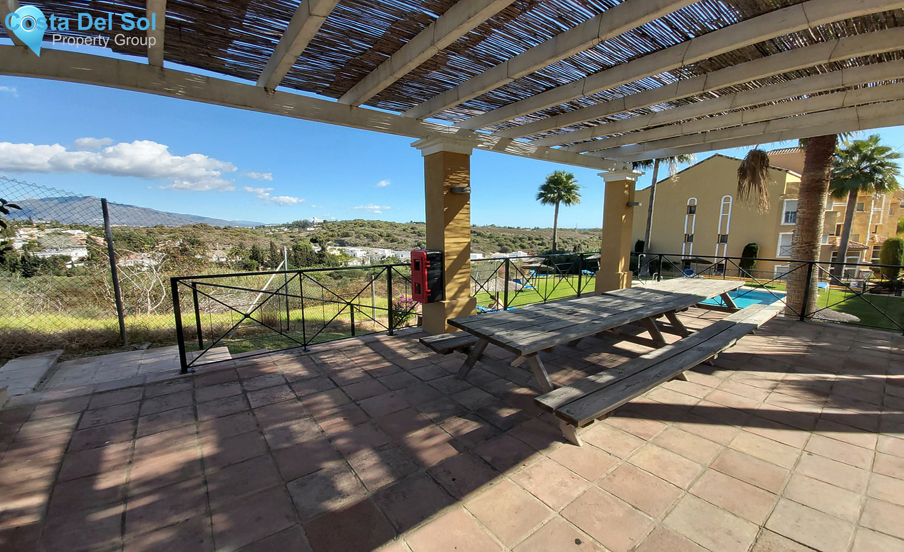 Ground Floor Apartment in Bel Air-1401417