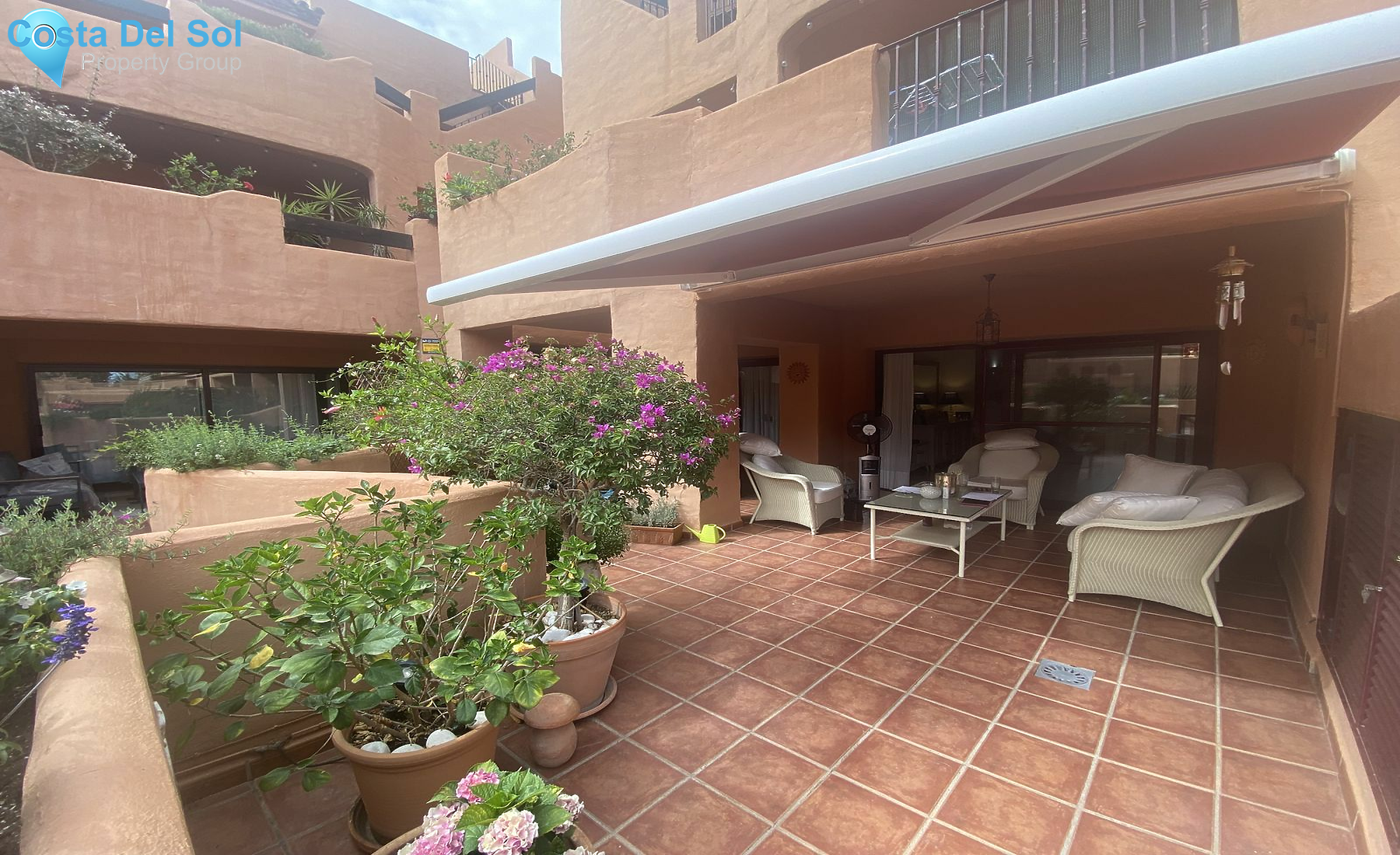 Ground Floor Apartment in Bel Air-1135327