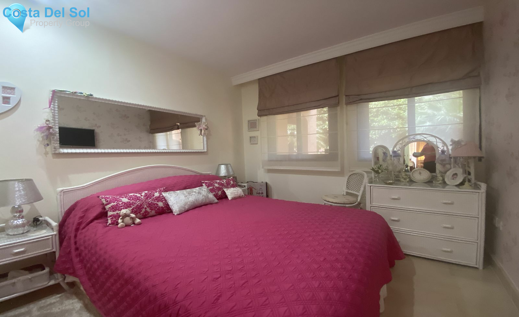 Ground Floor Apartment in Bel Air-1135323