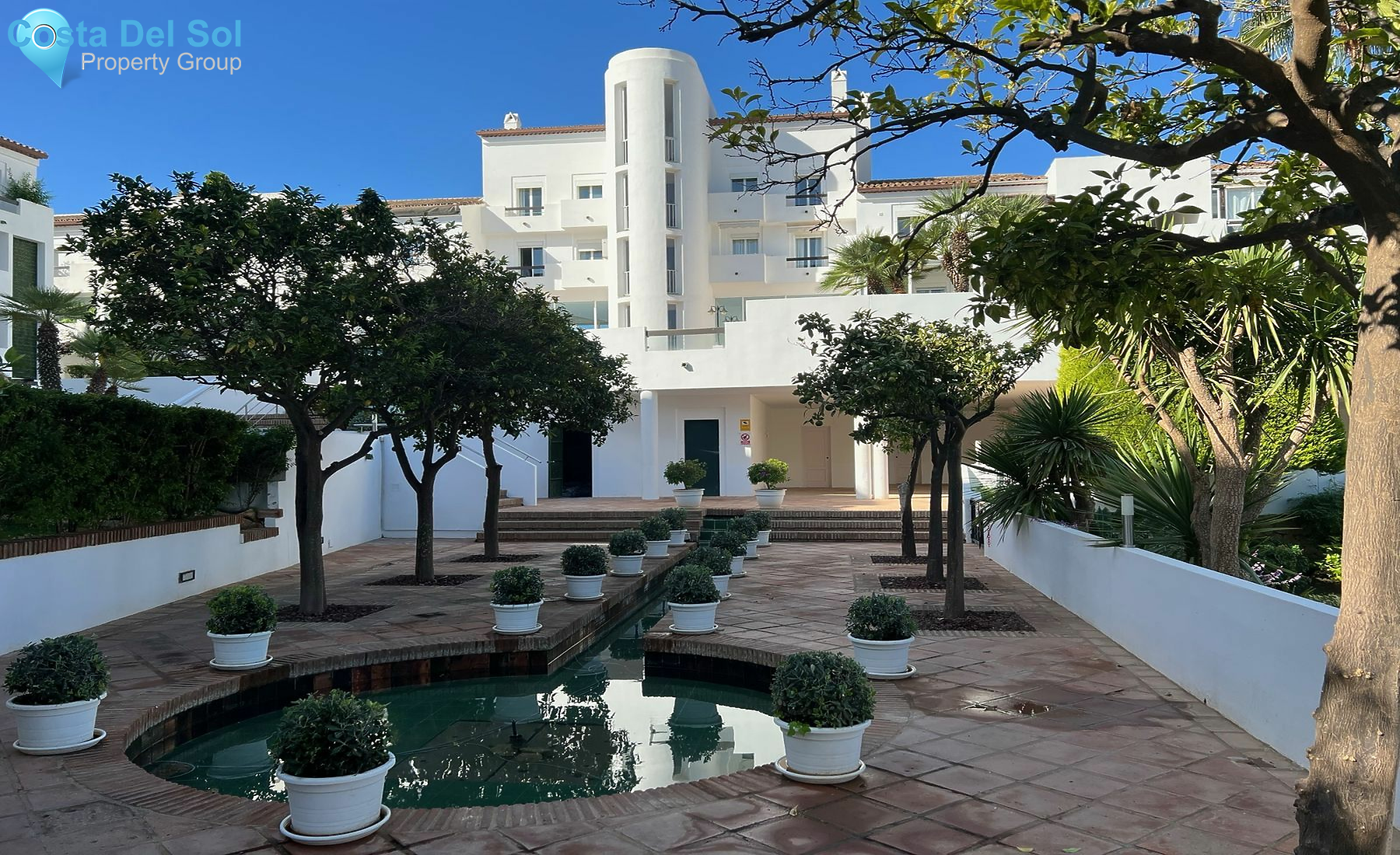 Ground Floor Apartment in Bel Air-1484651