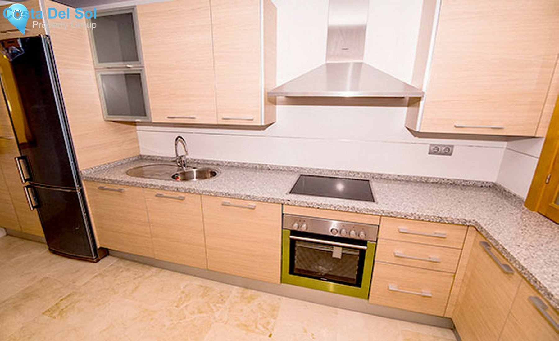Ground Floor Apartment in Benahavís-727293