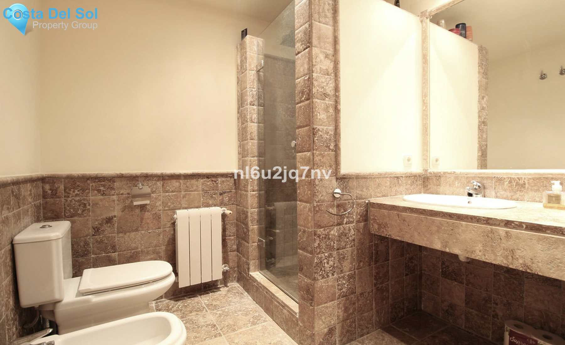 Ground Floor Apartment in Benahavís-1240725