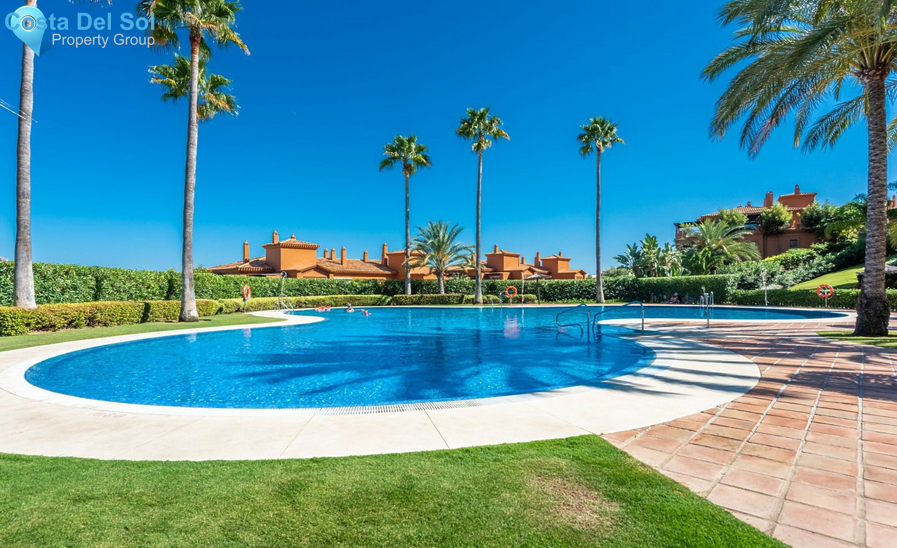 Ground Floor Apartment in Benahavís-1255419