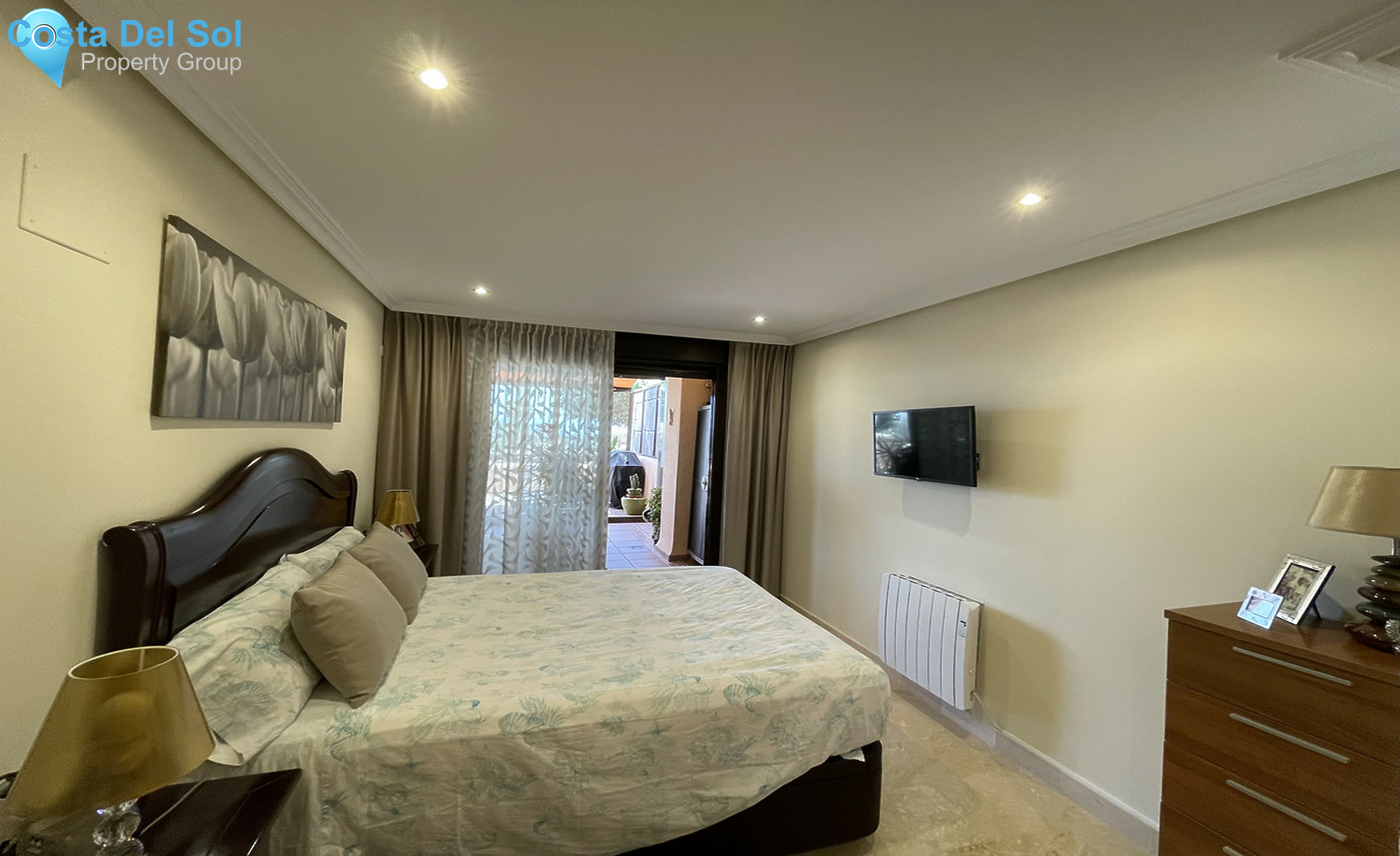 Ground Floor Apartment in Benahavís-1255415