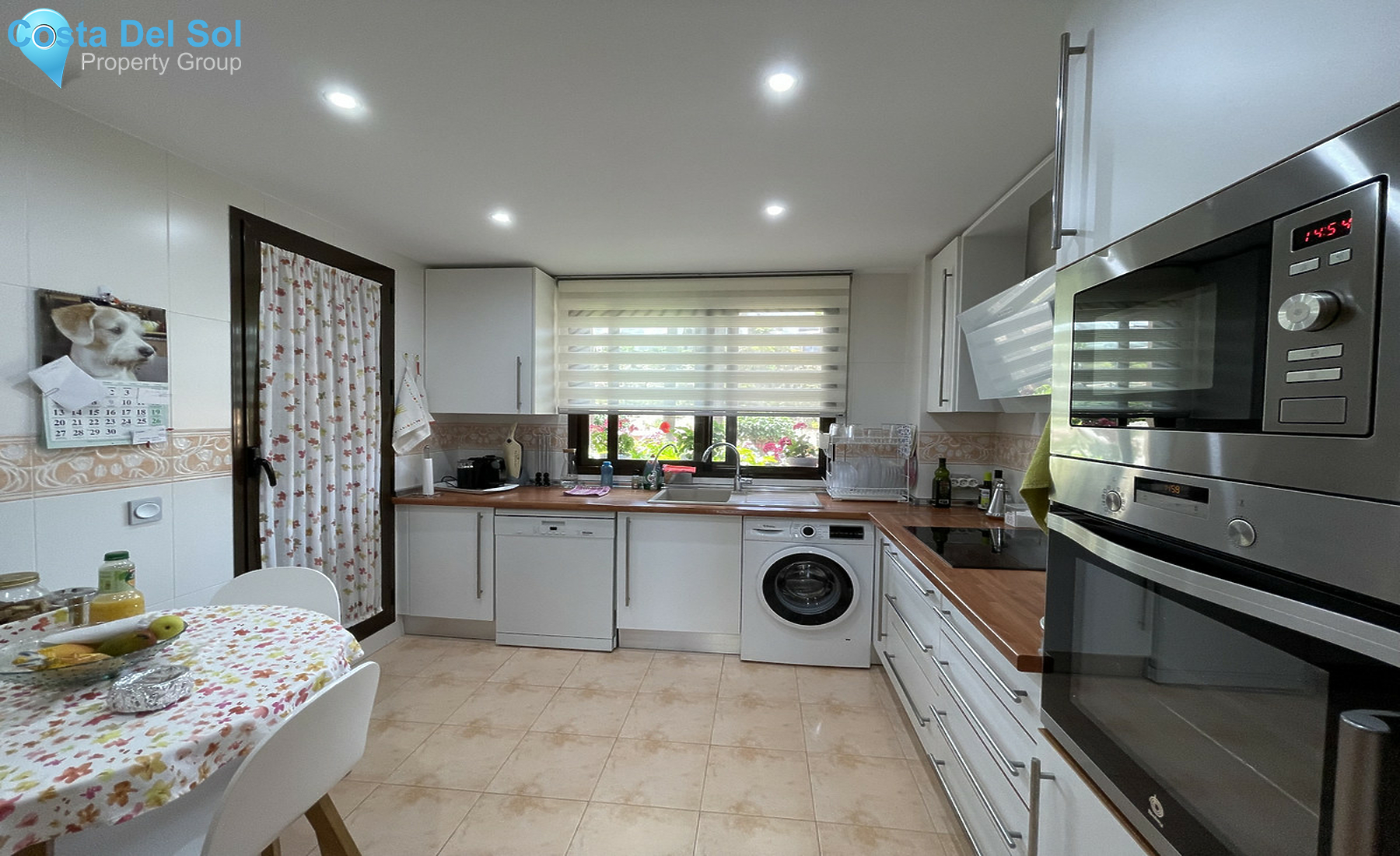 Ground Floor Apartment in Benahavís-1255418