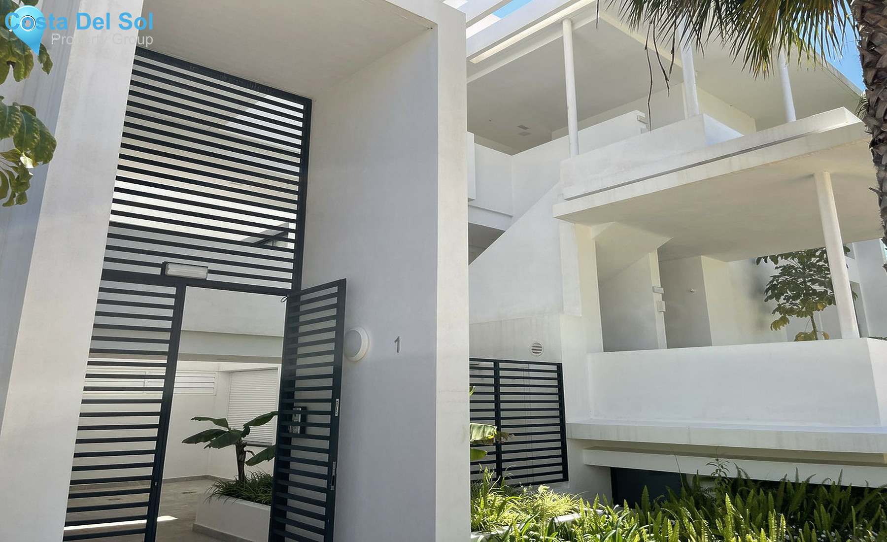 Ground Floor Apartment in Benahavís