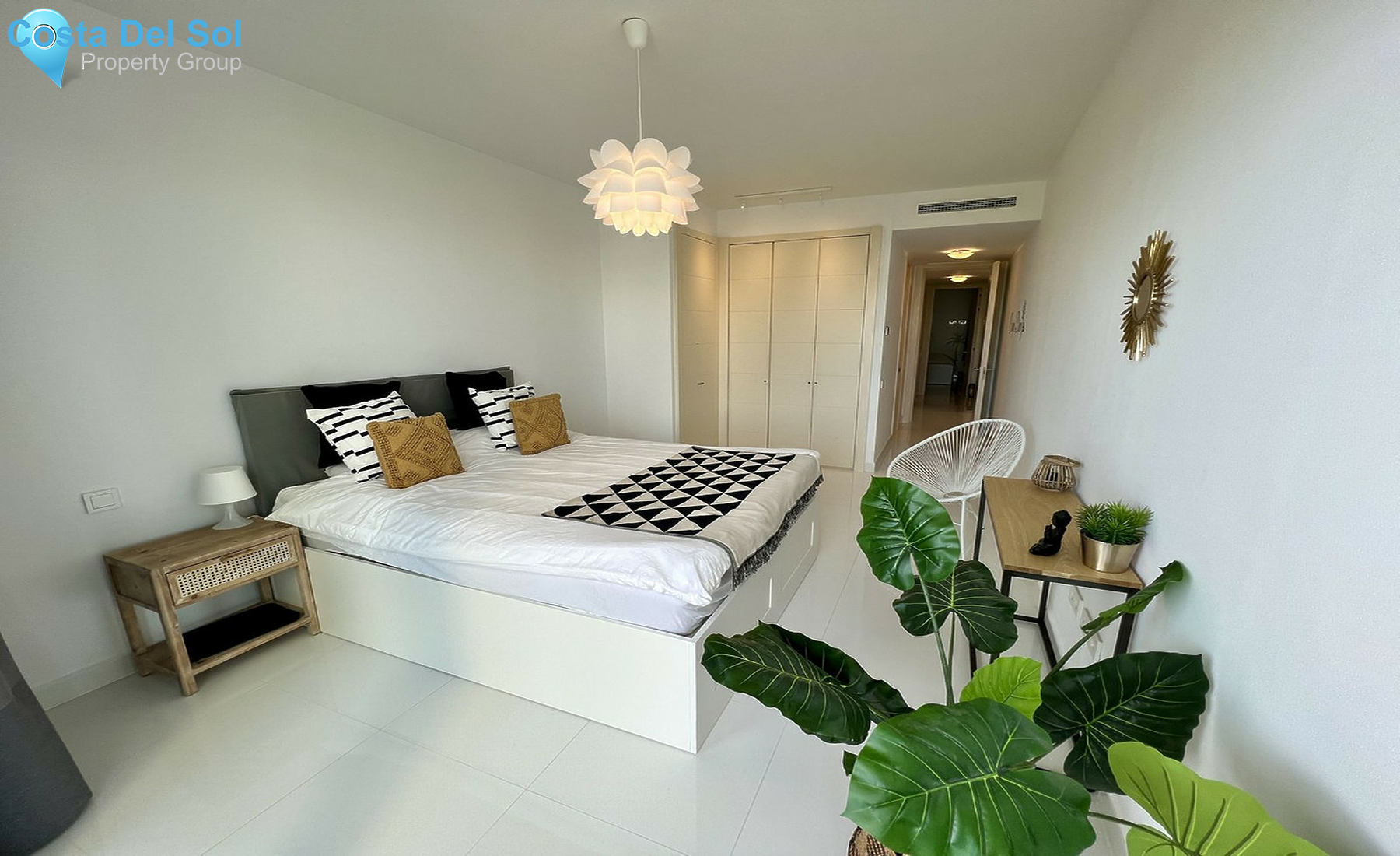 Ground Floor Apartment in Benahavís-1268708