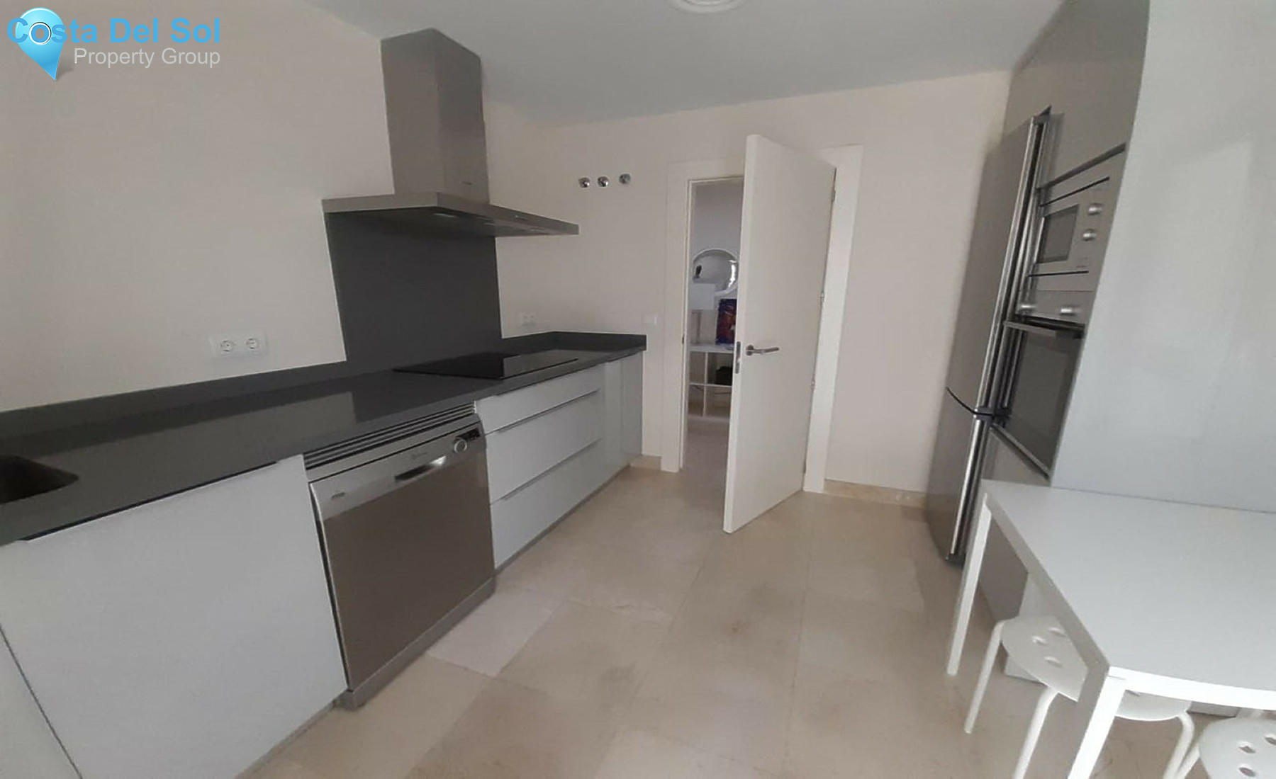 Ground Floor Apartment in Benahavís-1307179