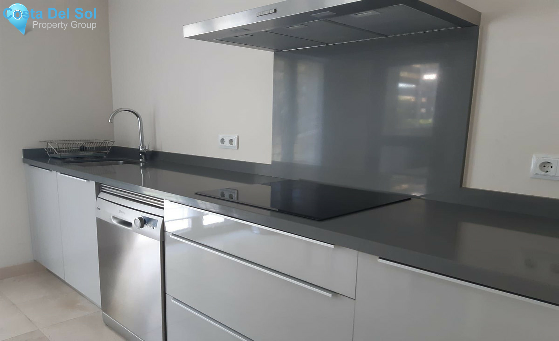 Ground Floor Apartment in Benahavís-1307163
