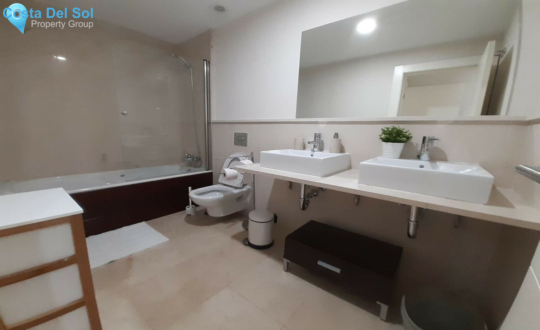 Ground Floor Apartment in Benahavís-1307165
