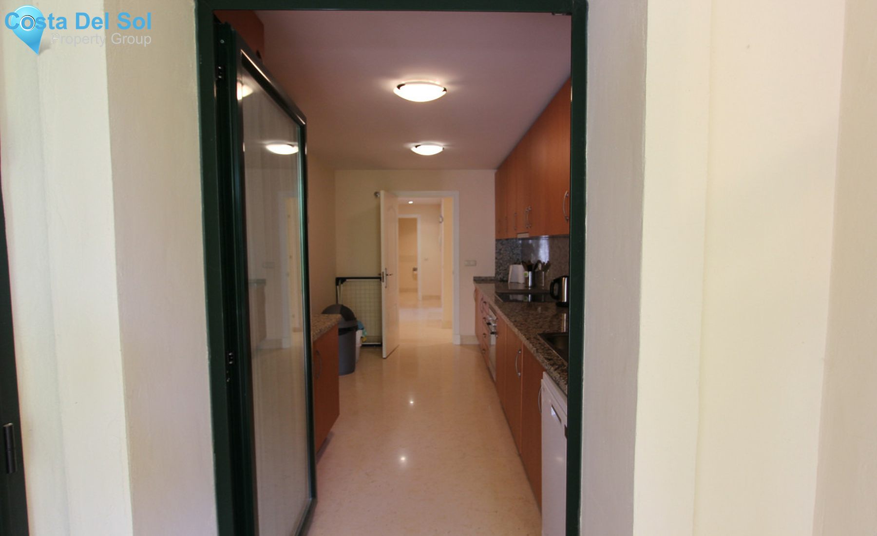 Ground Floor Apartment in Benahavís-1335193