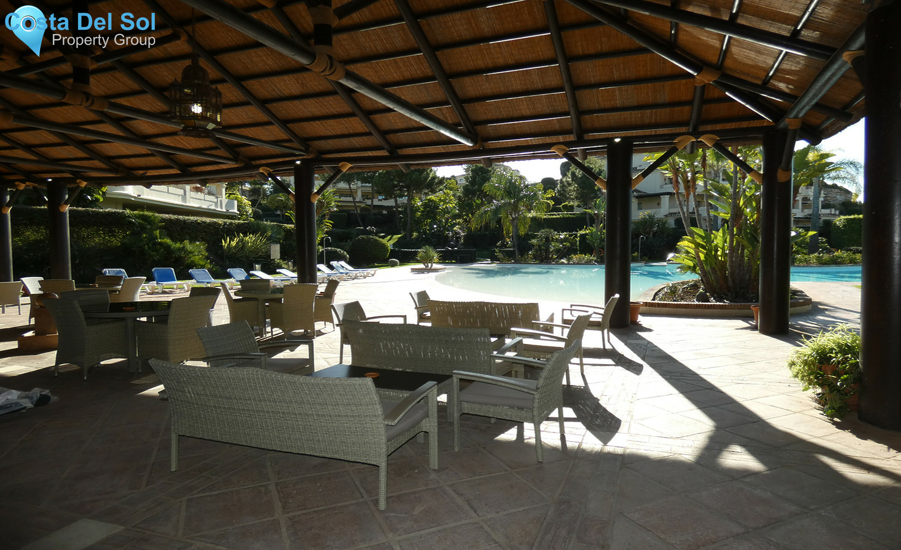 Ground Floor Apartment in Benahavís-1350628