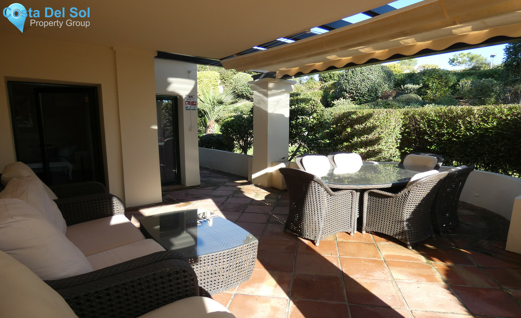 Ground Floor Apartment in Benahavís-1350632