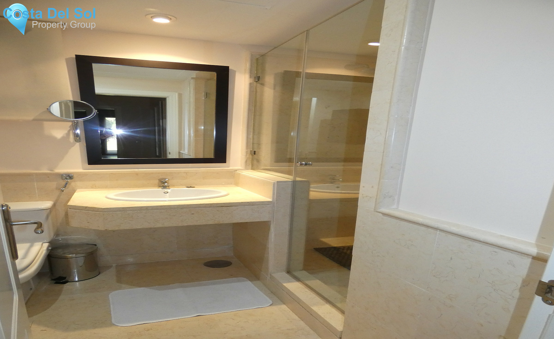 Ground Floor Apartment in Benahavís-1350634
