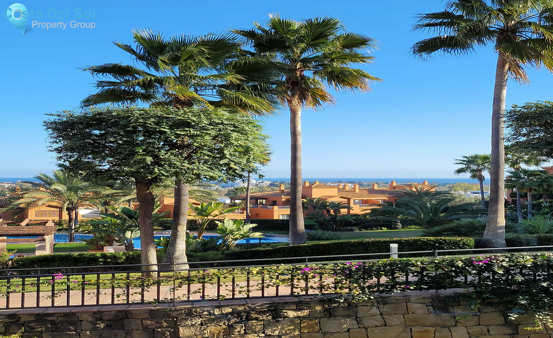 Ground Floor Apartment in Benahavís-1377155