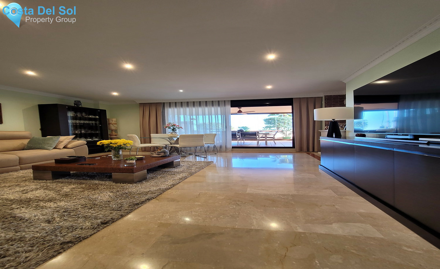 Ground Floor Apartment in Benahavís-1377159