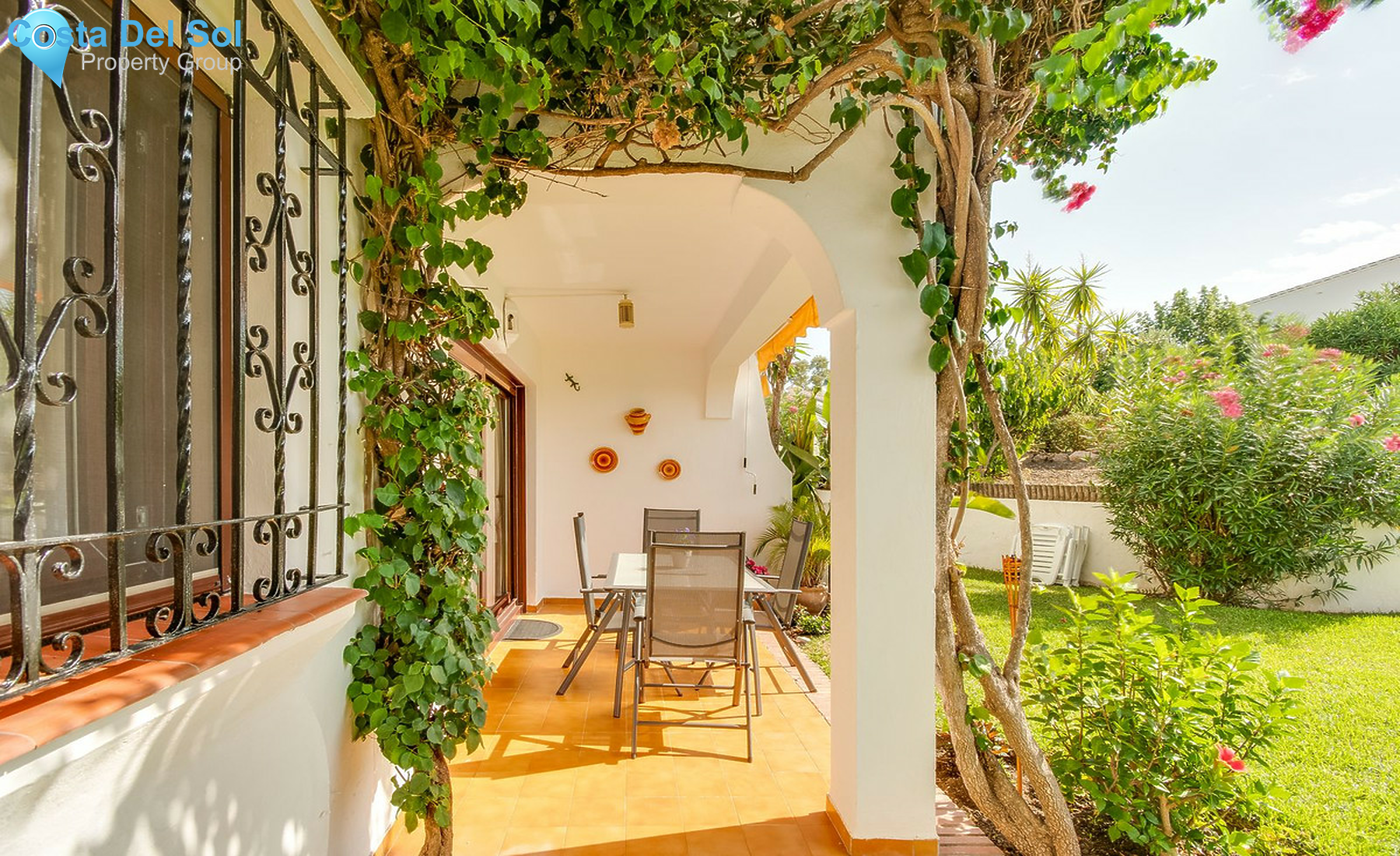 Ground Floor Apartment in Benahavís-1440159
