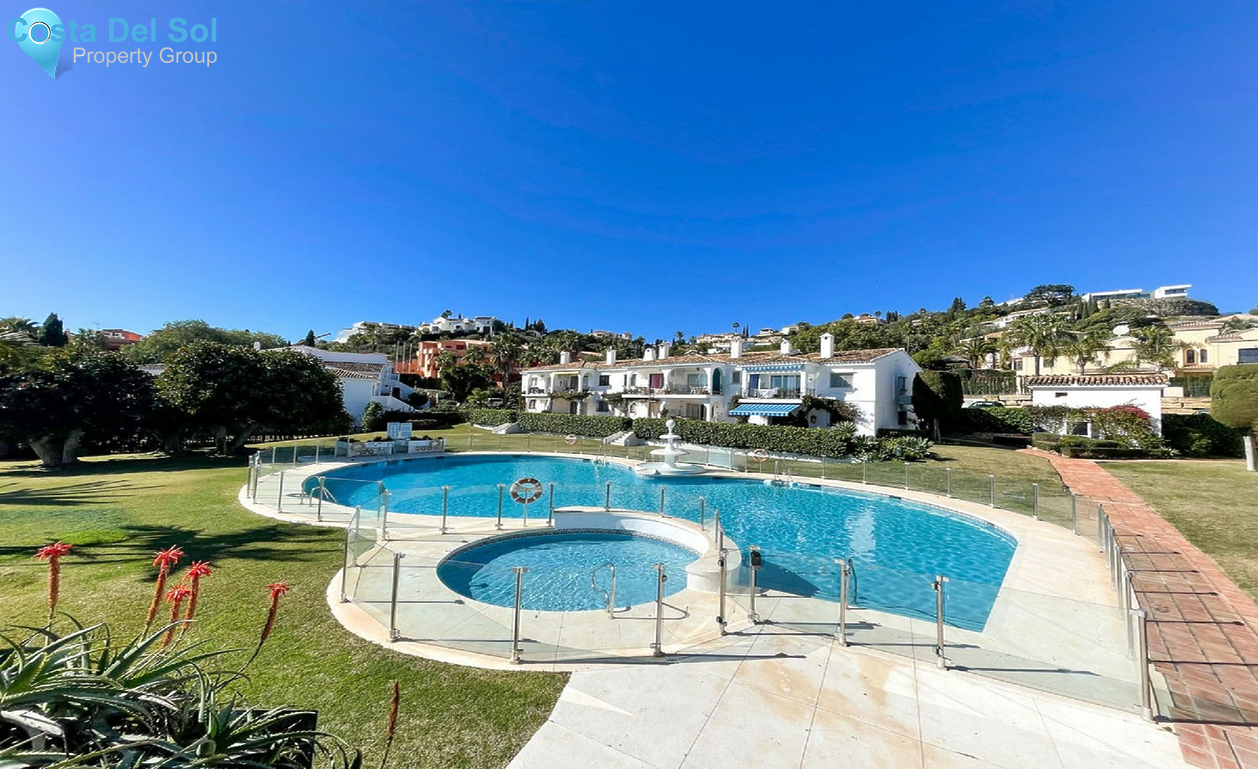 Ground Floor Apartment in Benahavís-1440161