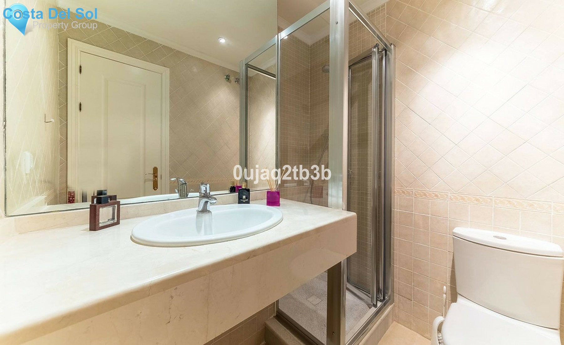 Ground Floor Apartment in Benahavís-1463324