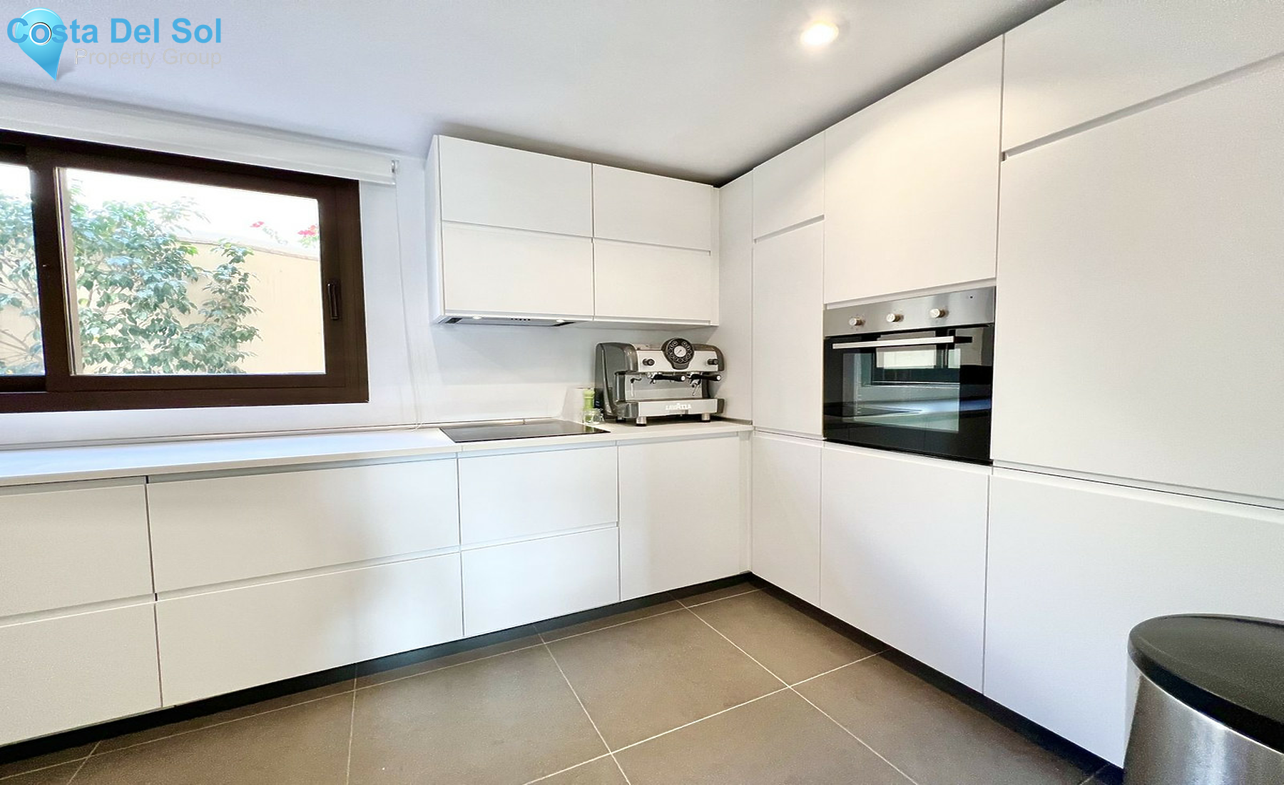 Ground Floor Apartment in Benahavís-1499489