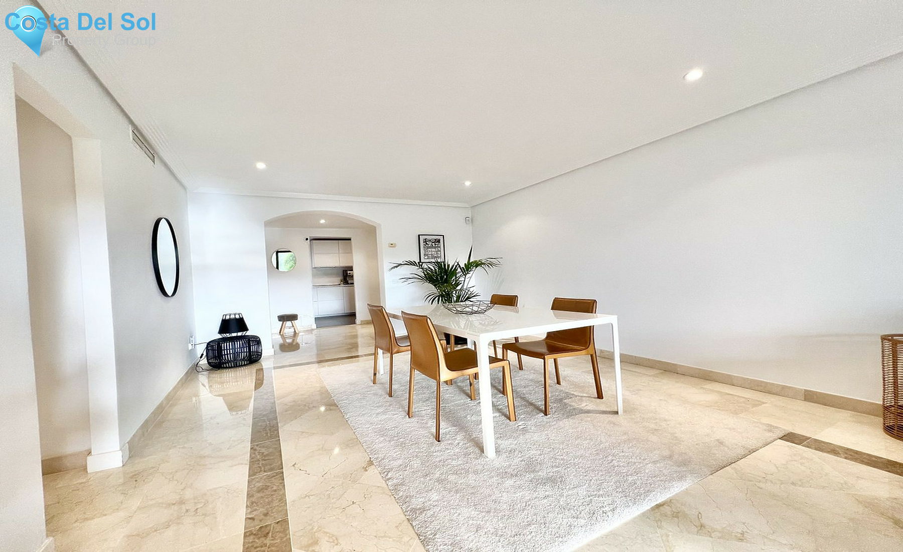 Ground Floor Apartment in Benahavís-1499484