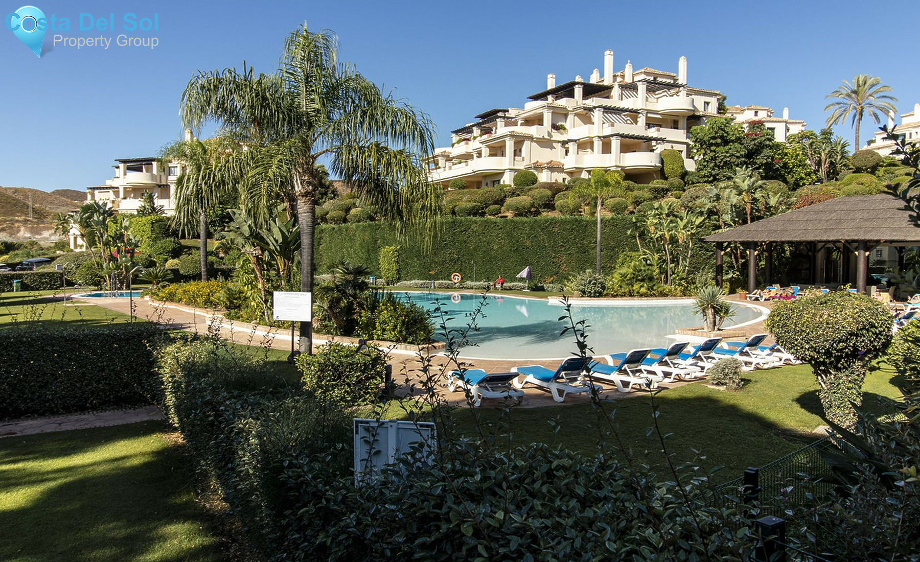 Ground Floor Apartment in Benahavís-1510620