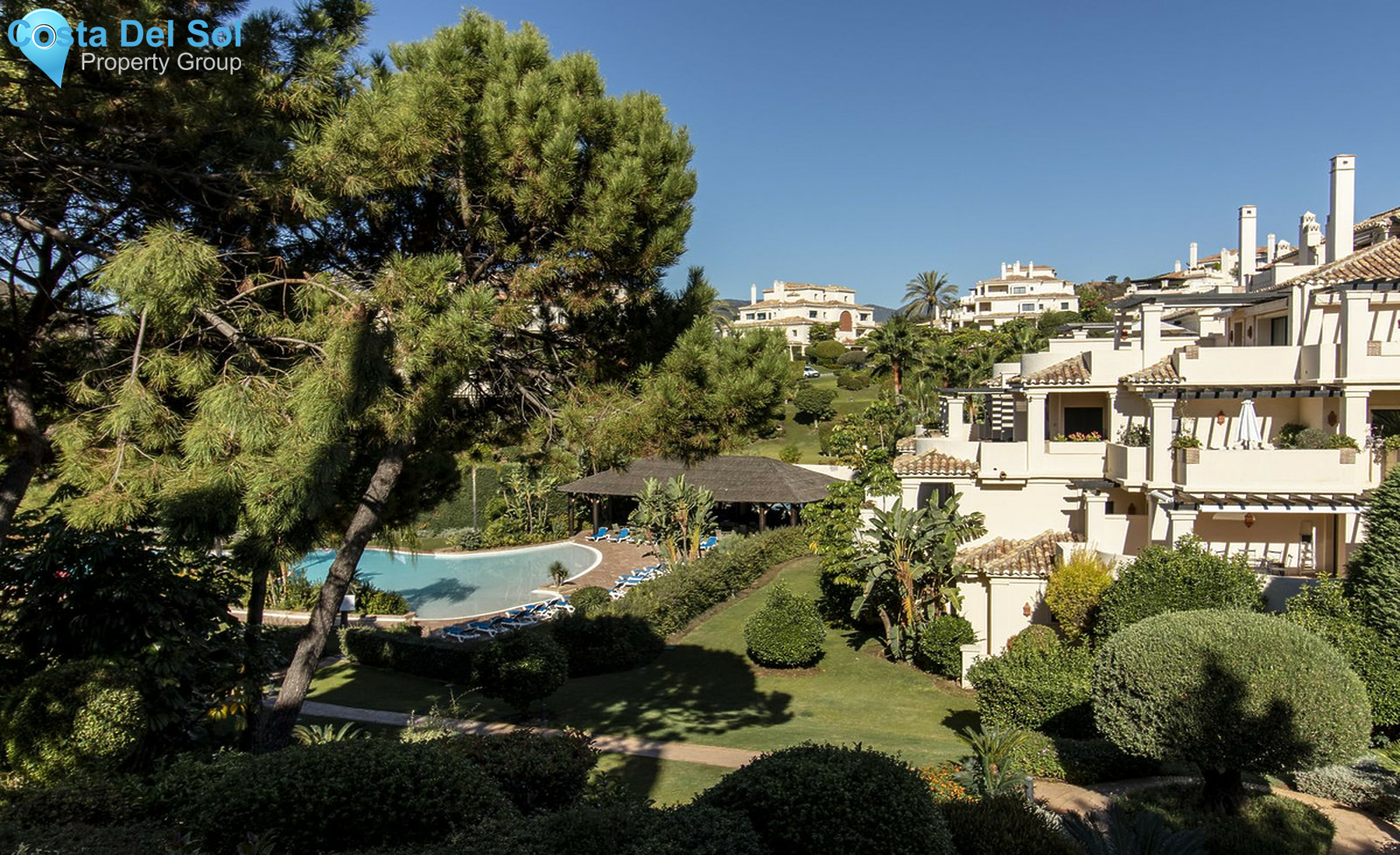 Ground Floor Apartment in Benahavís-1510621