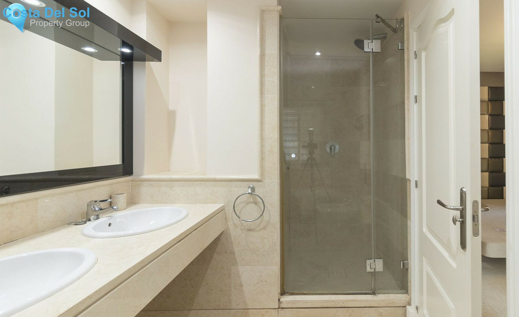 Ground Floor Apartment in Benahavís-1510627