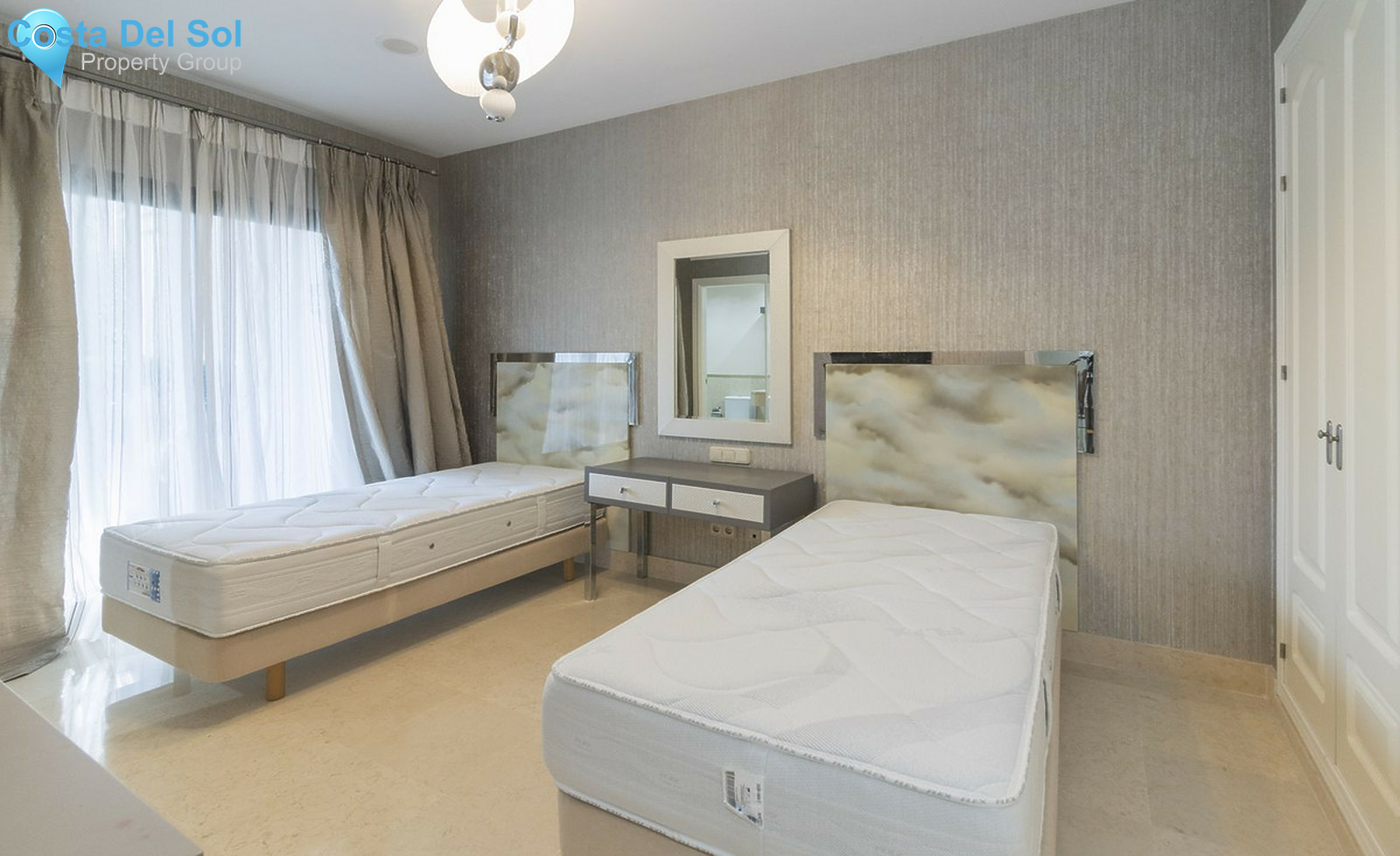 Ground Floor Apartment in Benahavís-1510628