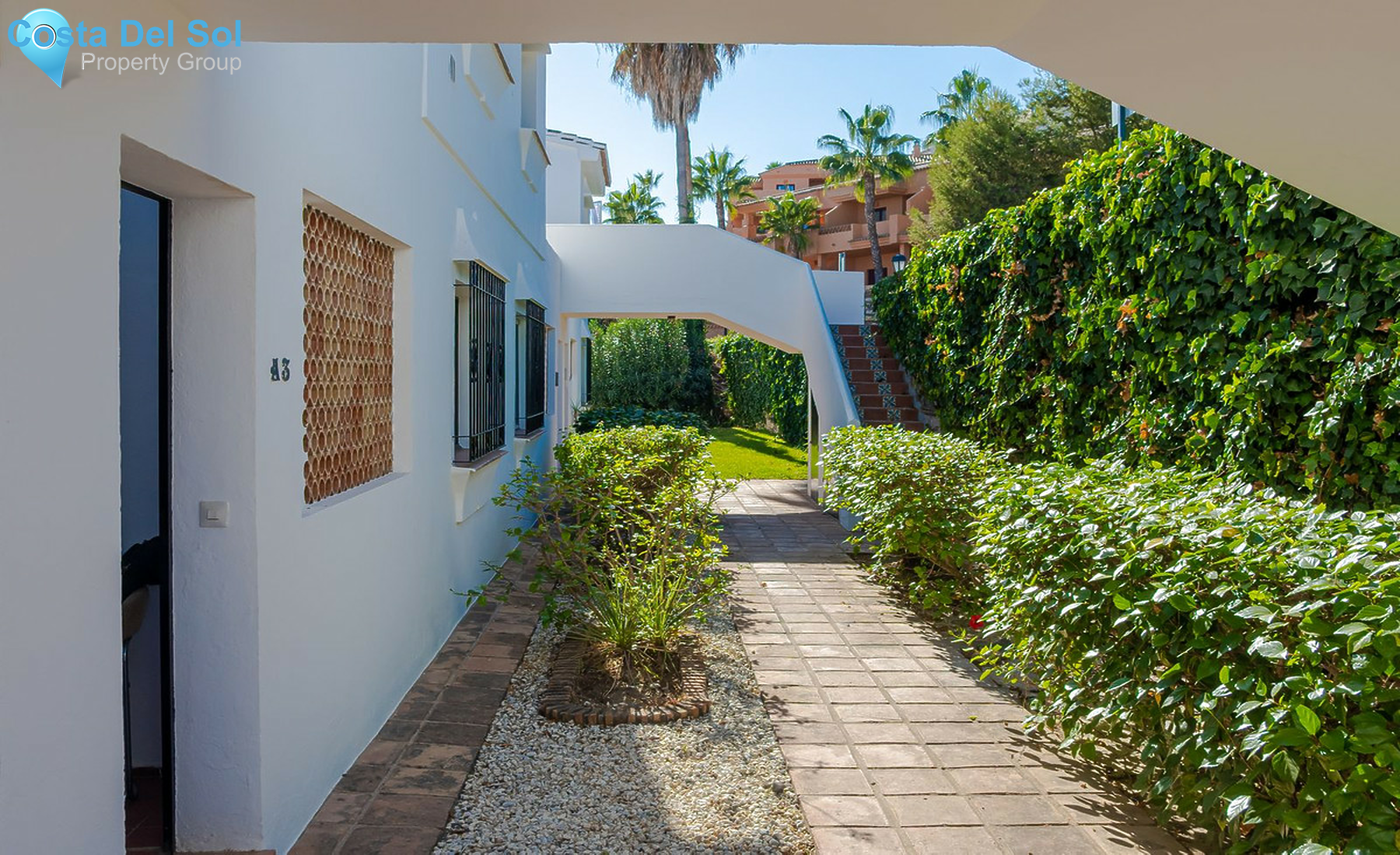 Ground Floor Apartment in Benahavís-1529113
