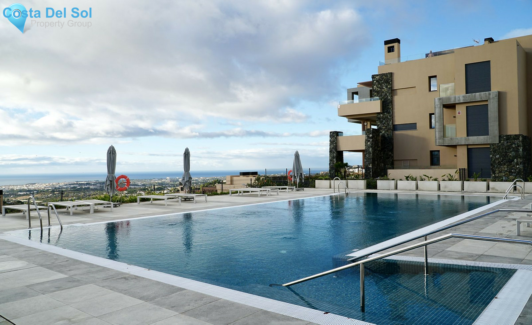 Ground Floor Apartment in Benahavís-1542664