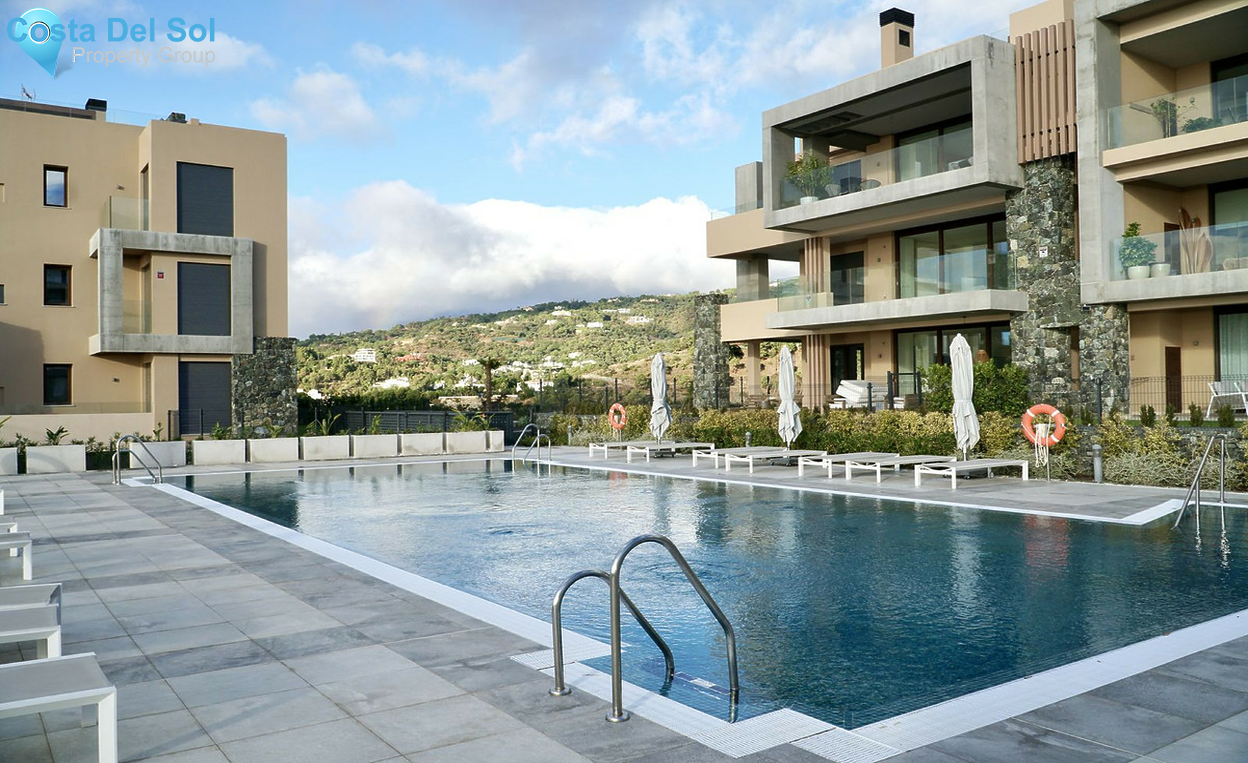 Ground Floor Apartment in Benahavís-1542665