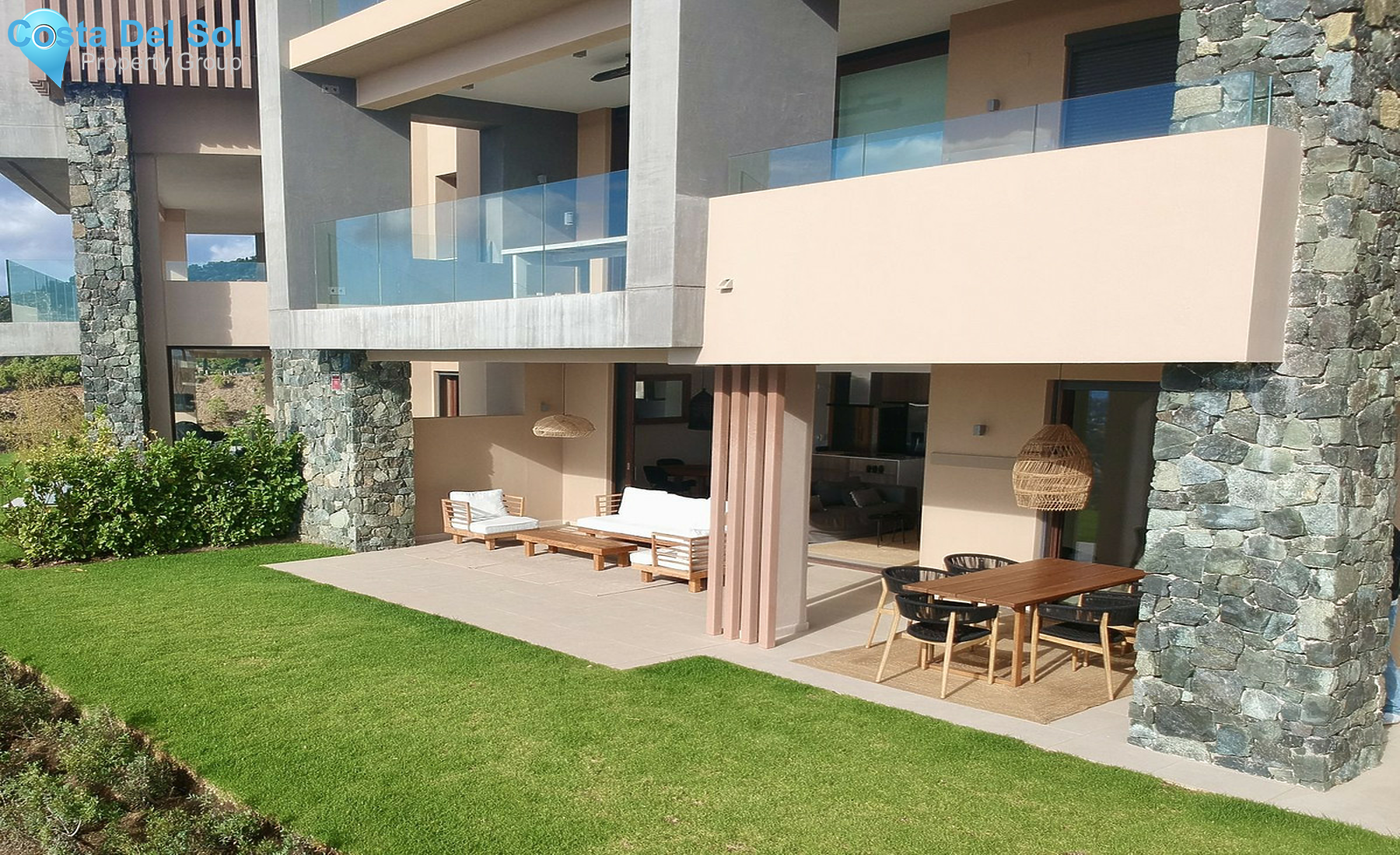 Ground Floor Apartment in Benahavís-1542648