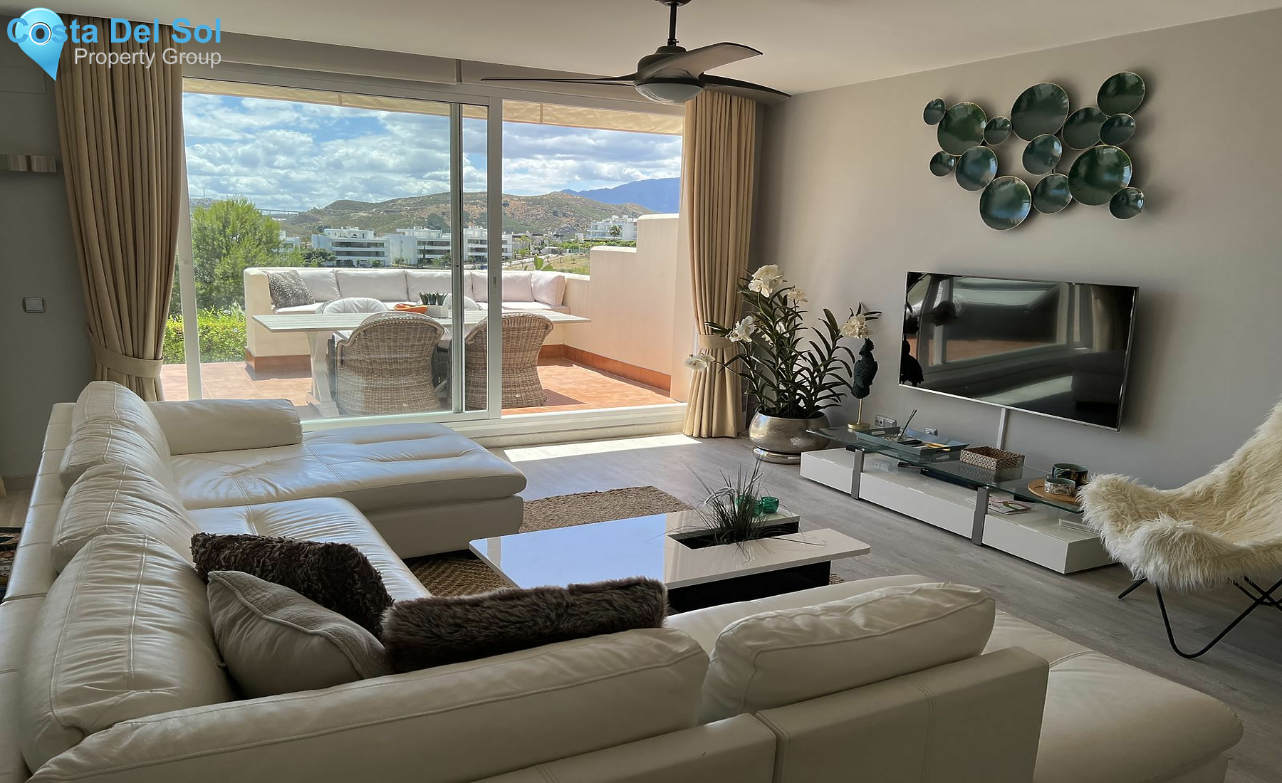 Ground Floor Apartment in Benahavís-1137177
