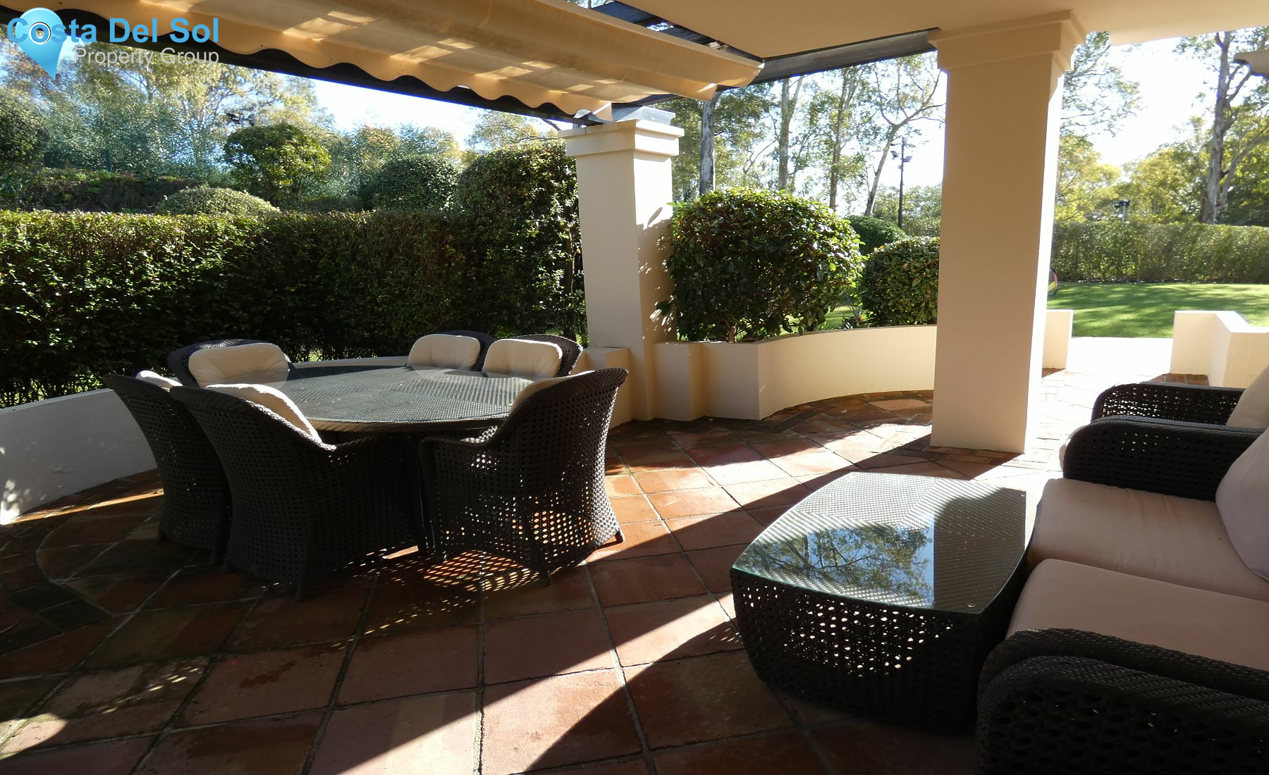 Ground Floor Apartment in Benahavís-1157343