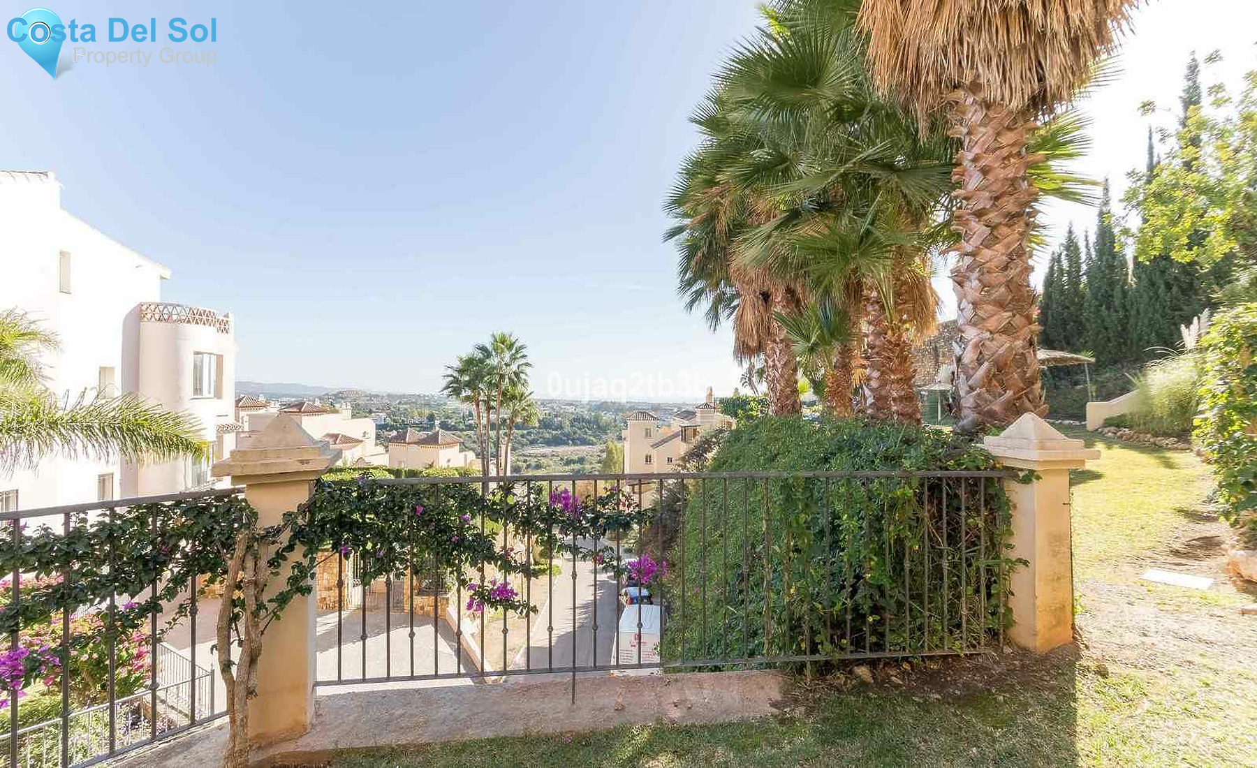 Ground Floor Apartment in Benahavís-1160365