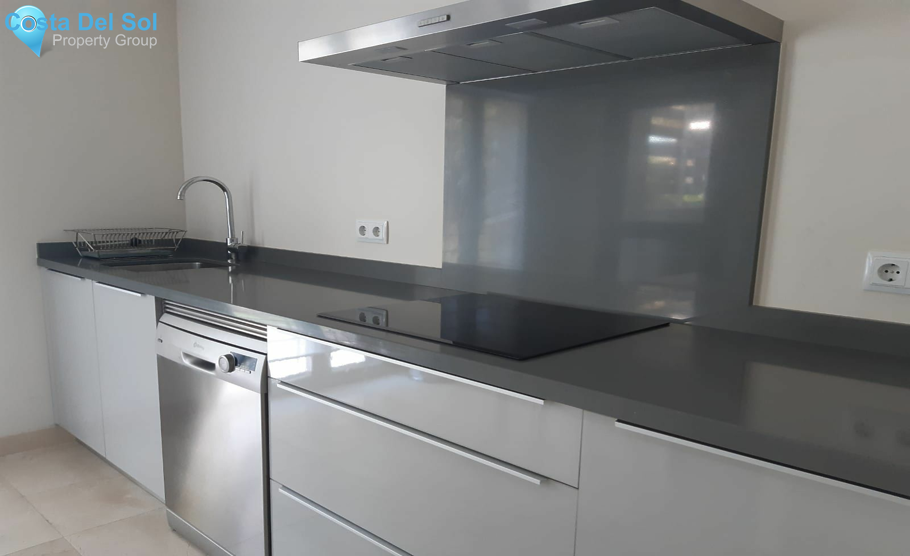 Ground Floor Apartment in Benahavís-1161925