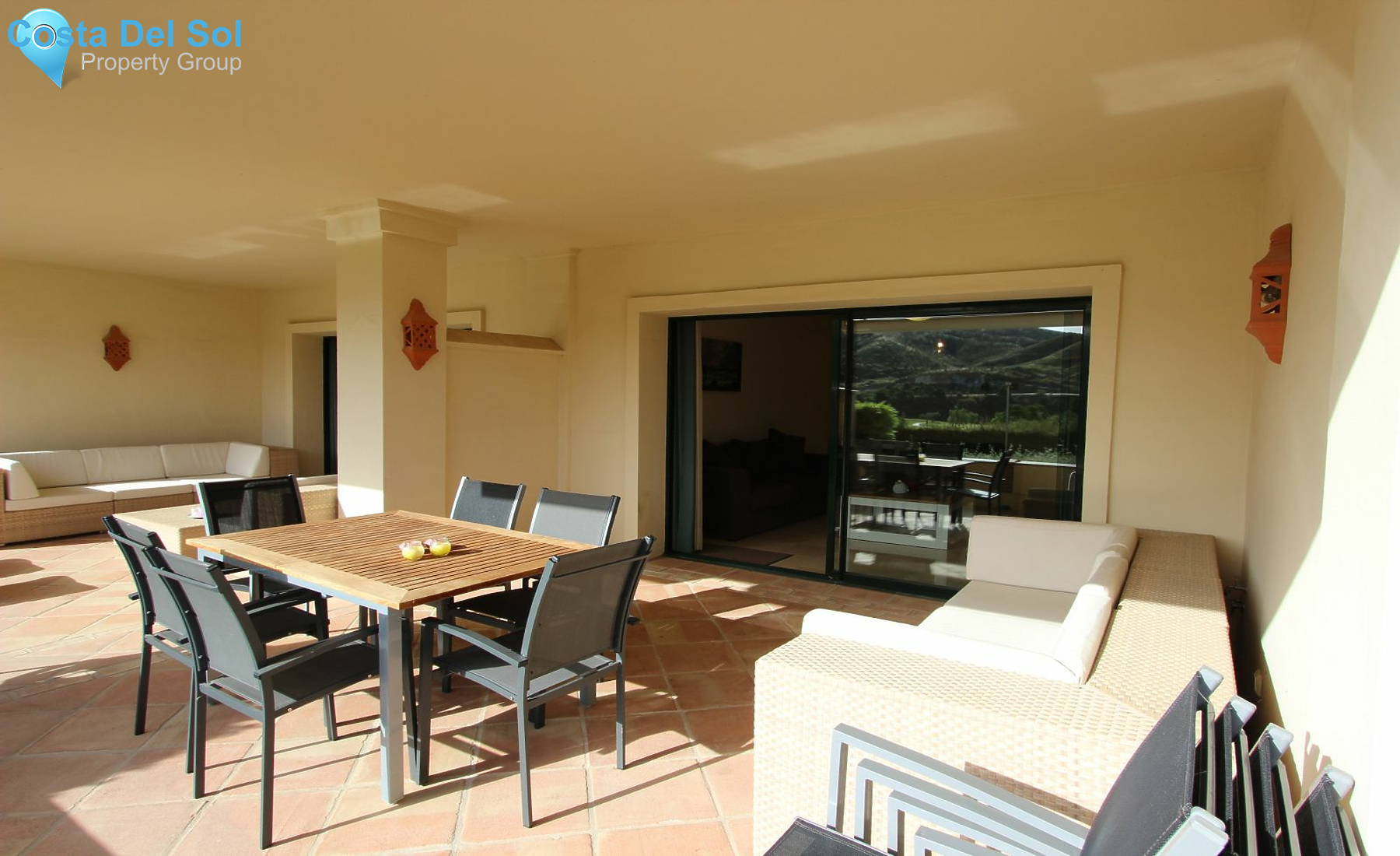 Ground Floor Apartment in Benahavís-1170978