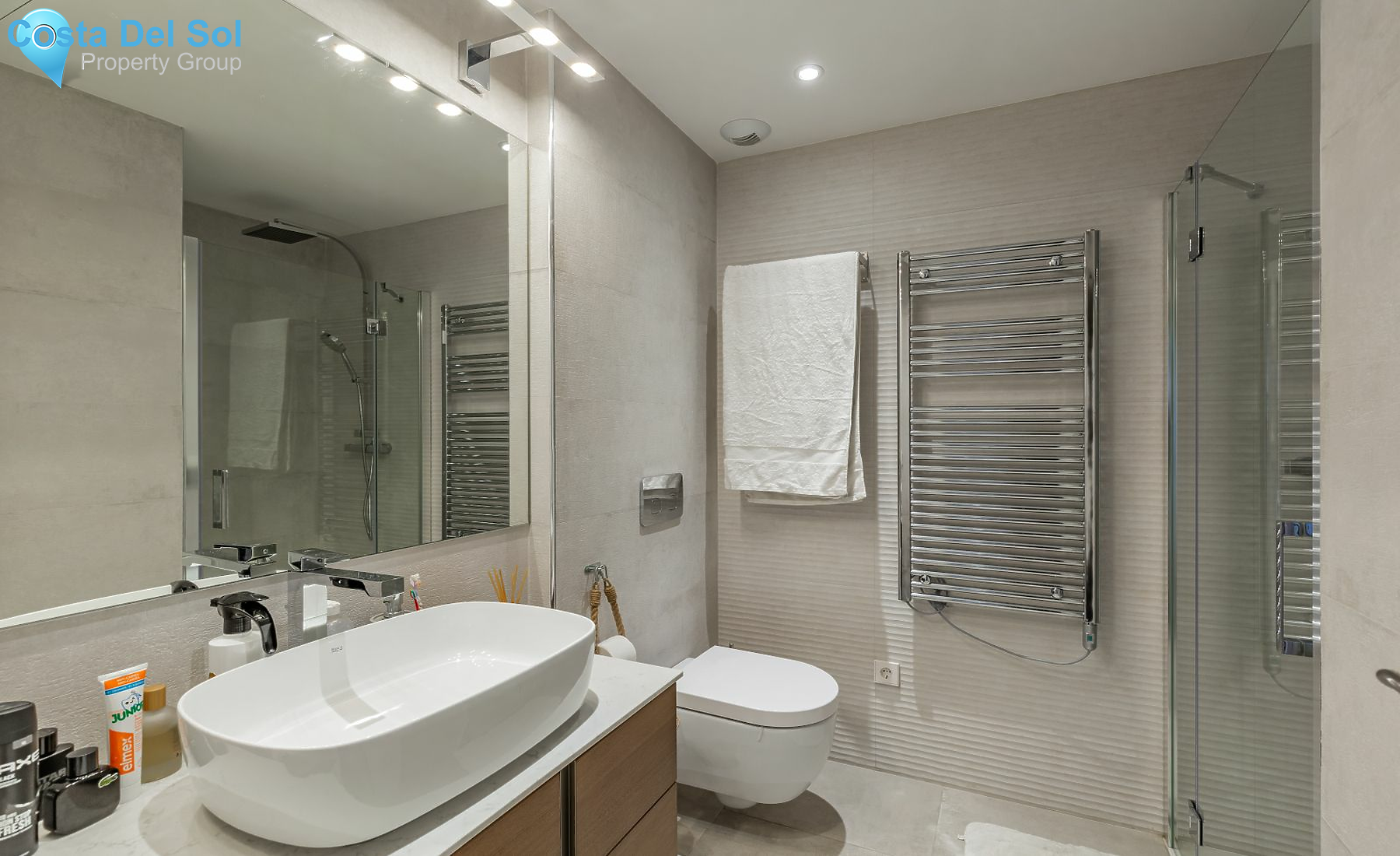 Ground Floor Apartment in Benahavís-1174901