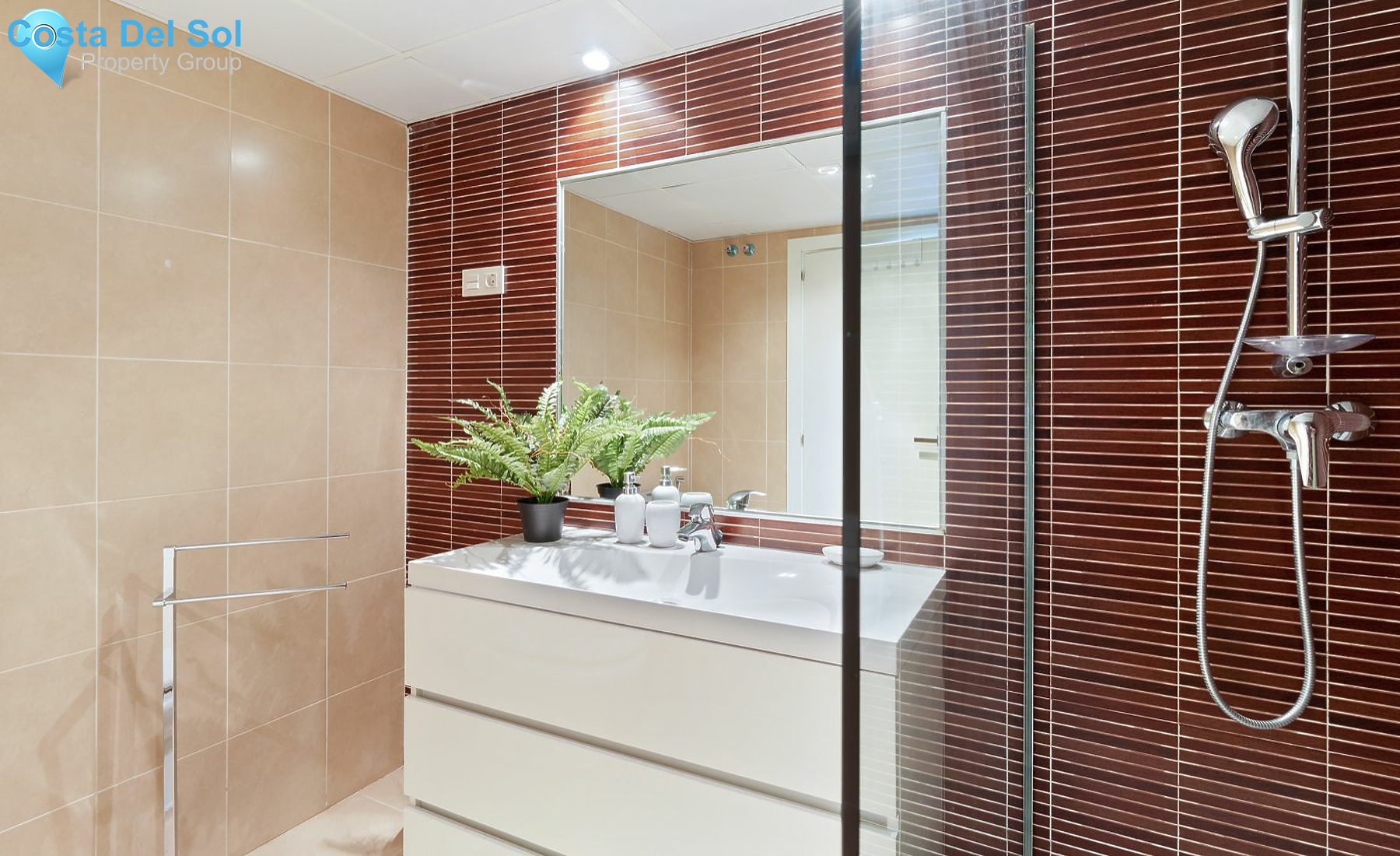 Ground Floor Apartment in Benahavís-1186594