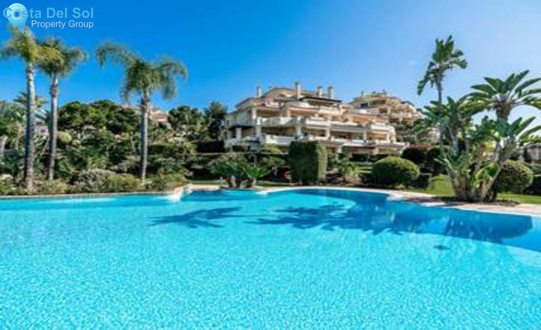 Ground Floor Apartment in Benahavís-1221667