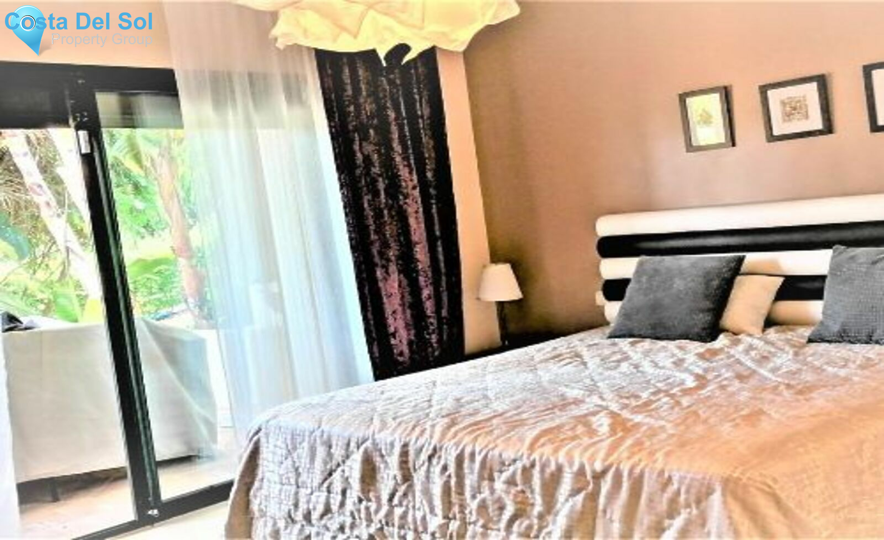 Ground Floor Apartment in Benahavís-1221676