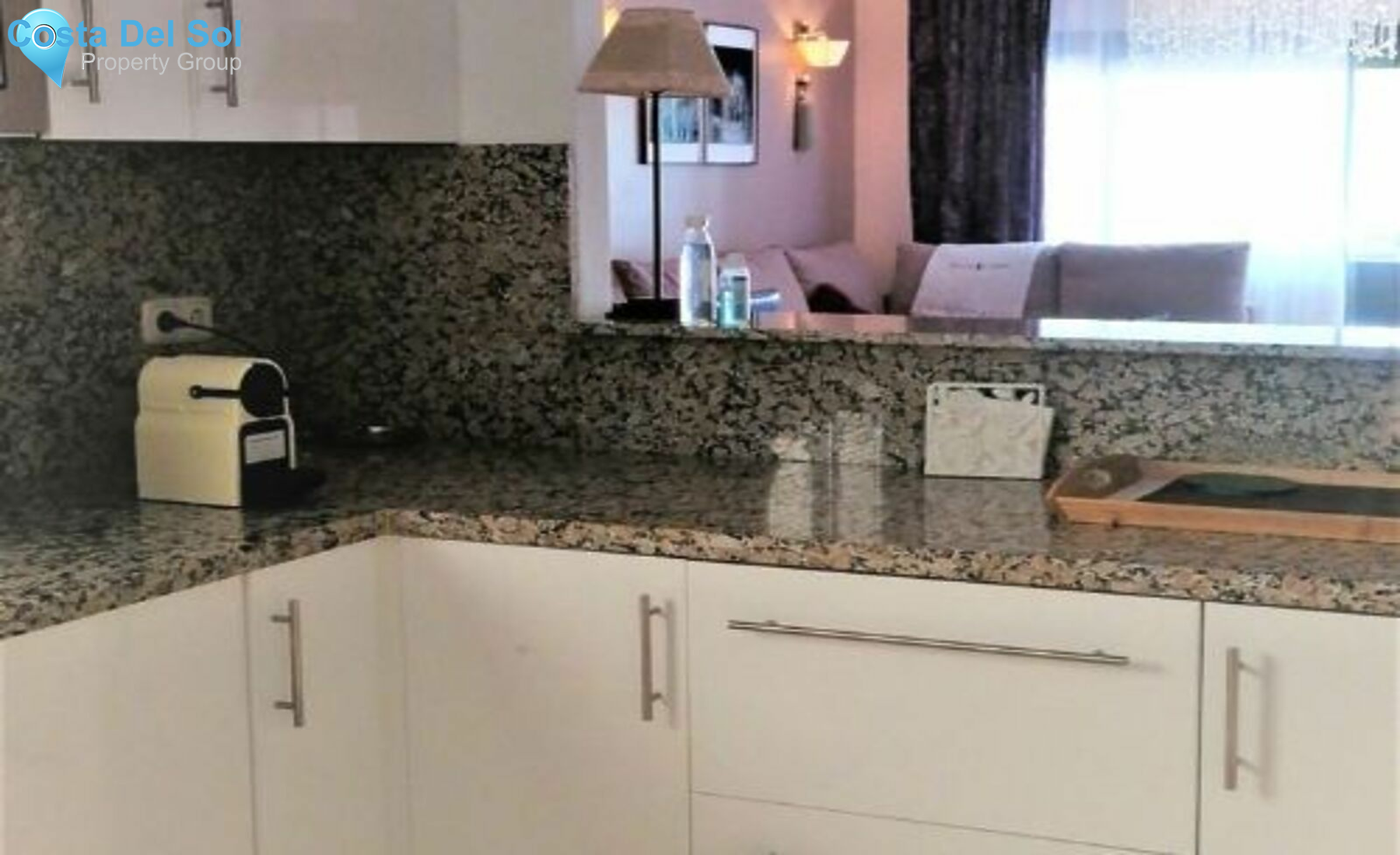 Ground Floor Apartment in Benahavís-1221682