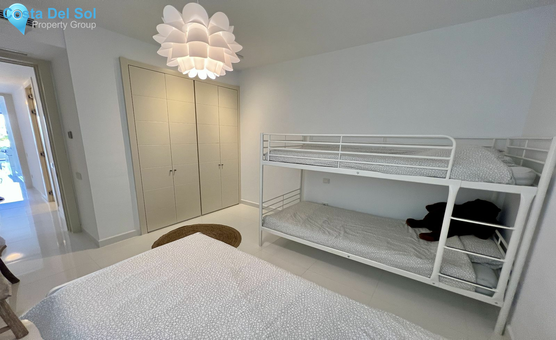 Ground Floor Apartment in Benahavís-1391597