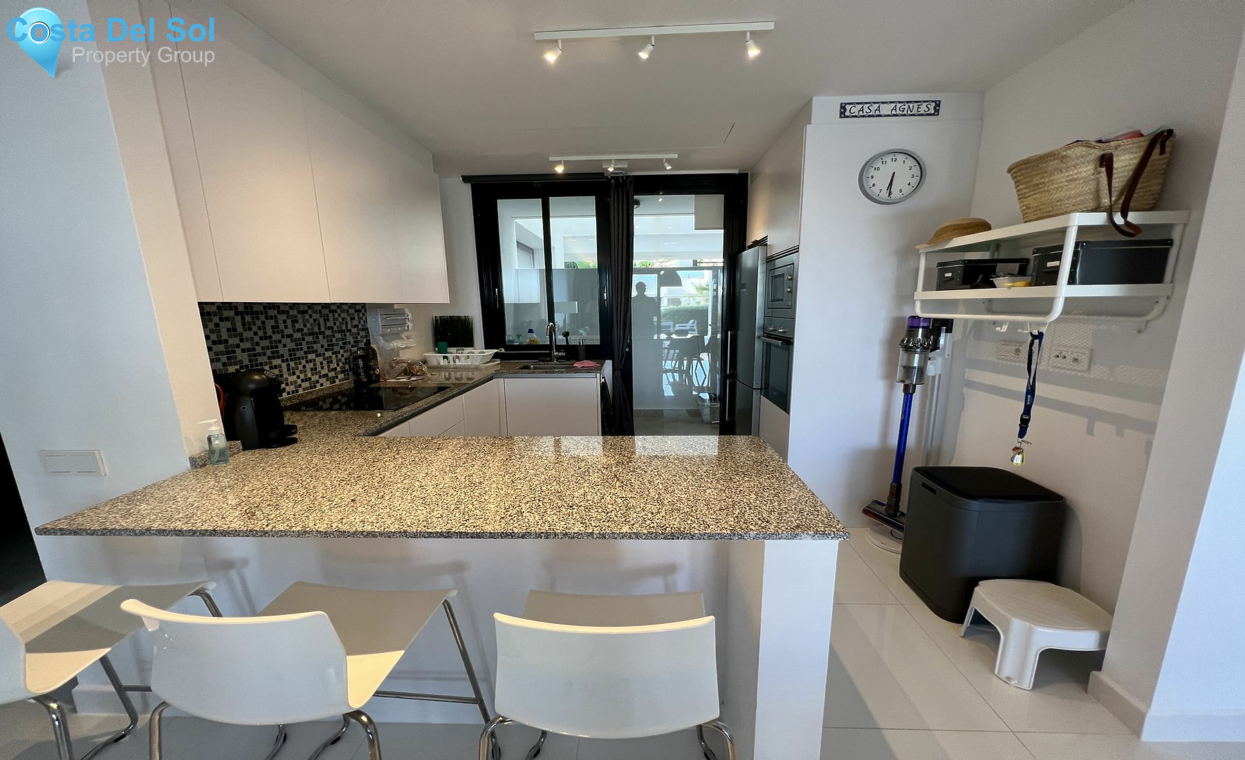 Ground Floor Apartment in Benahavís-1391587