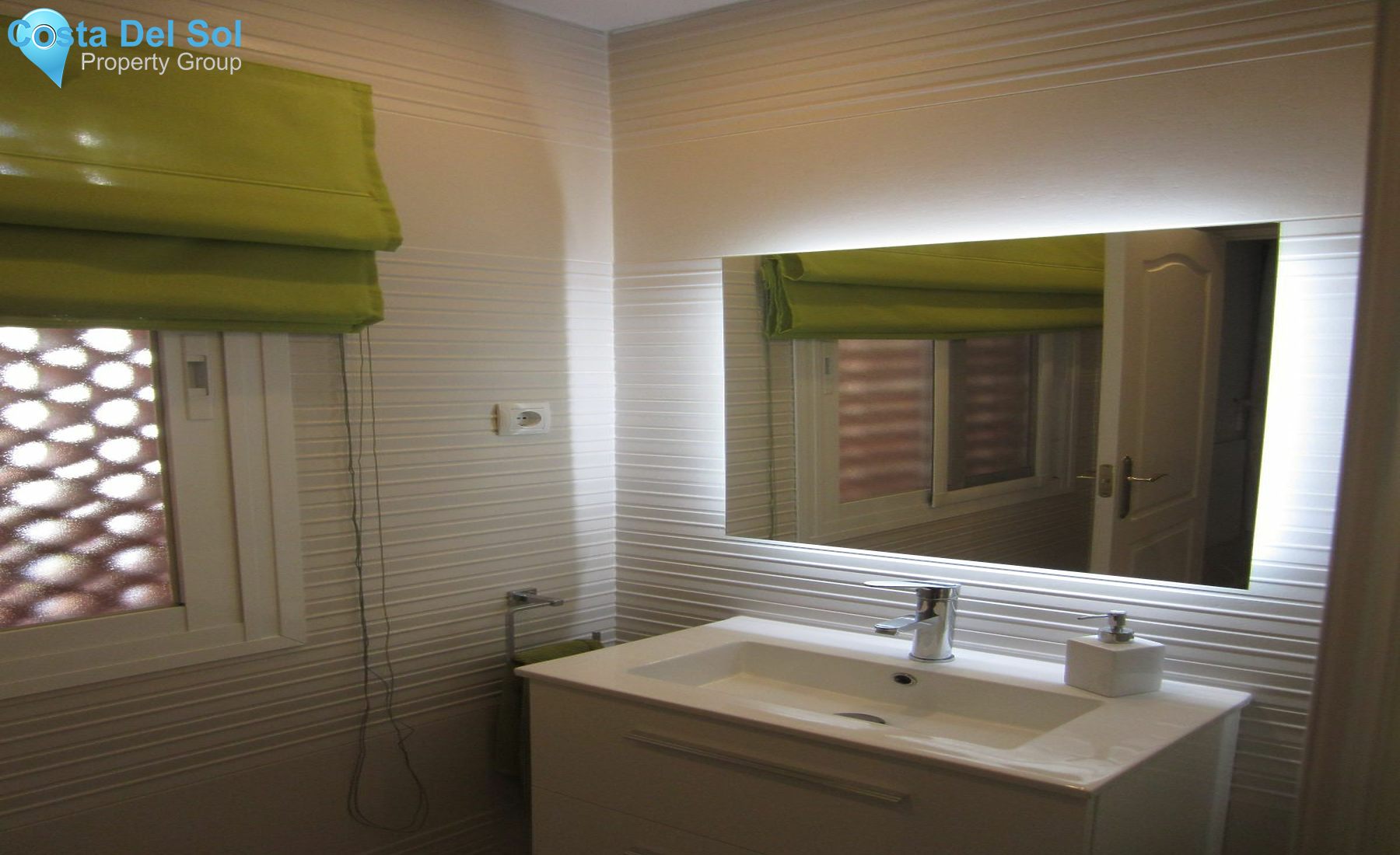 Ground Floor Apartment in Benahavís-1392636