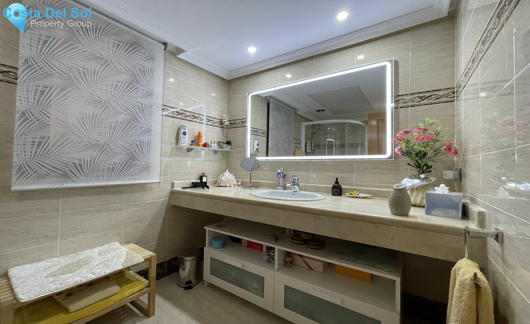 Ground Floor Apartment in Benahavís-1394723