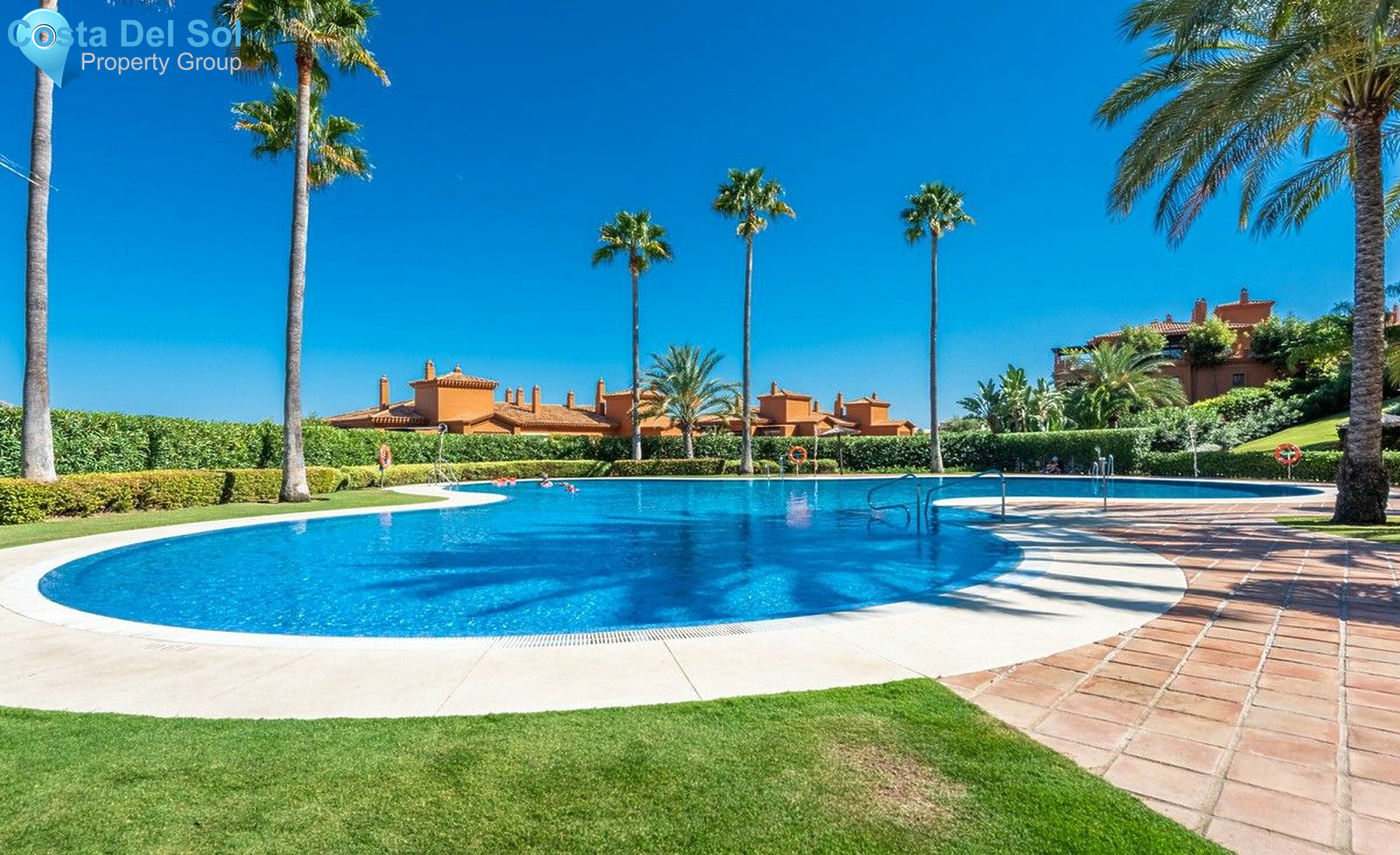 Ground Floor Apartment in Benahavís-1394717