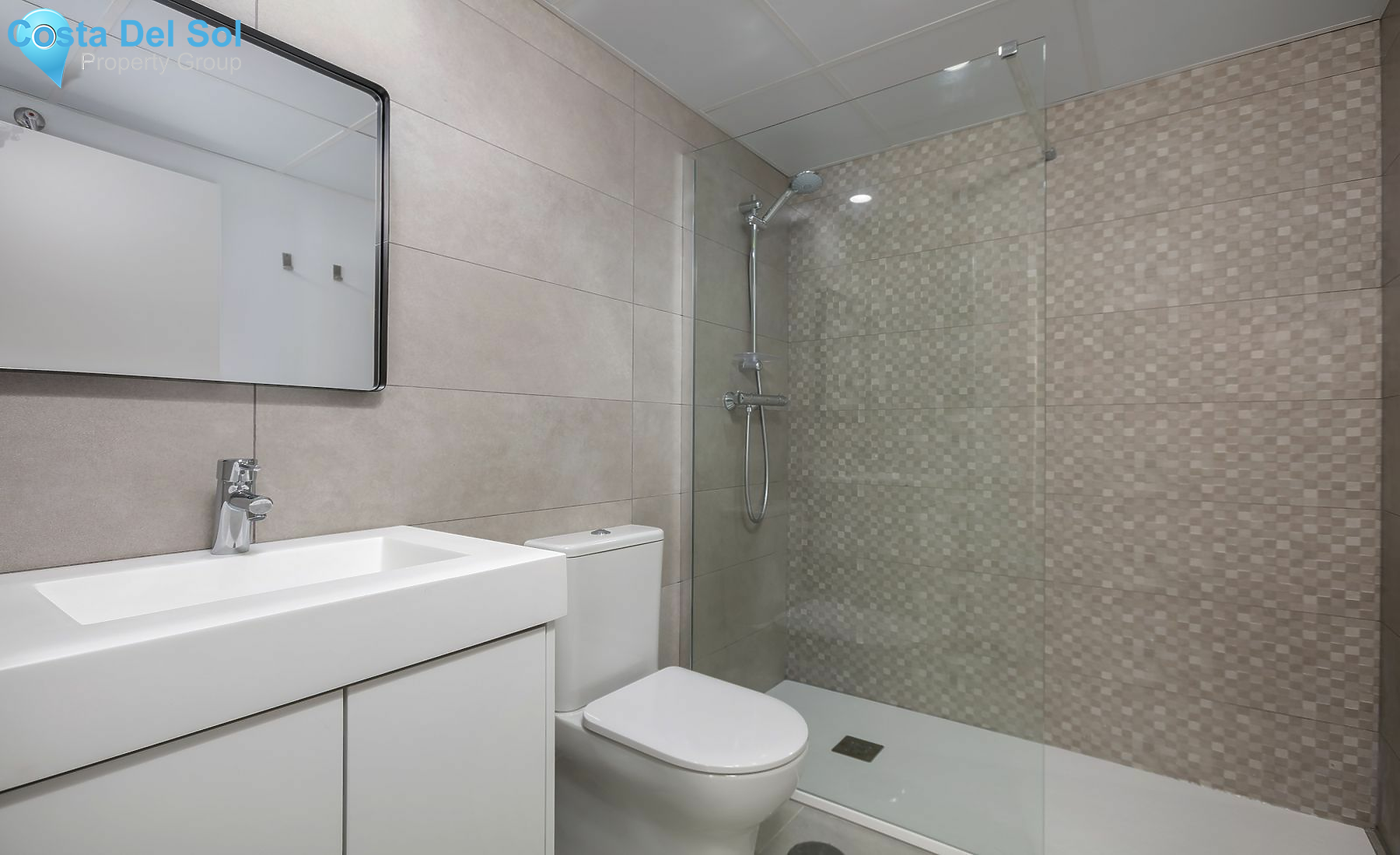 Ground Floor Apartment in Benahavís-1419309