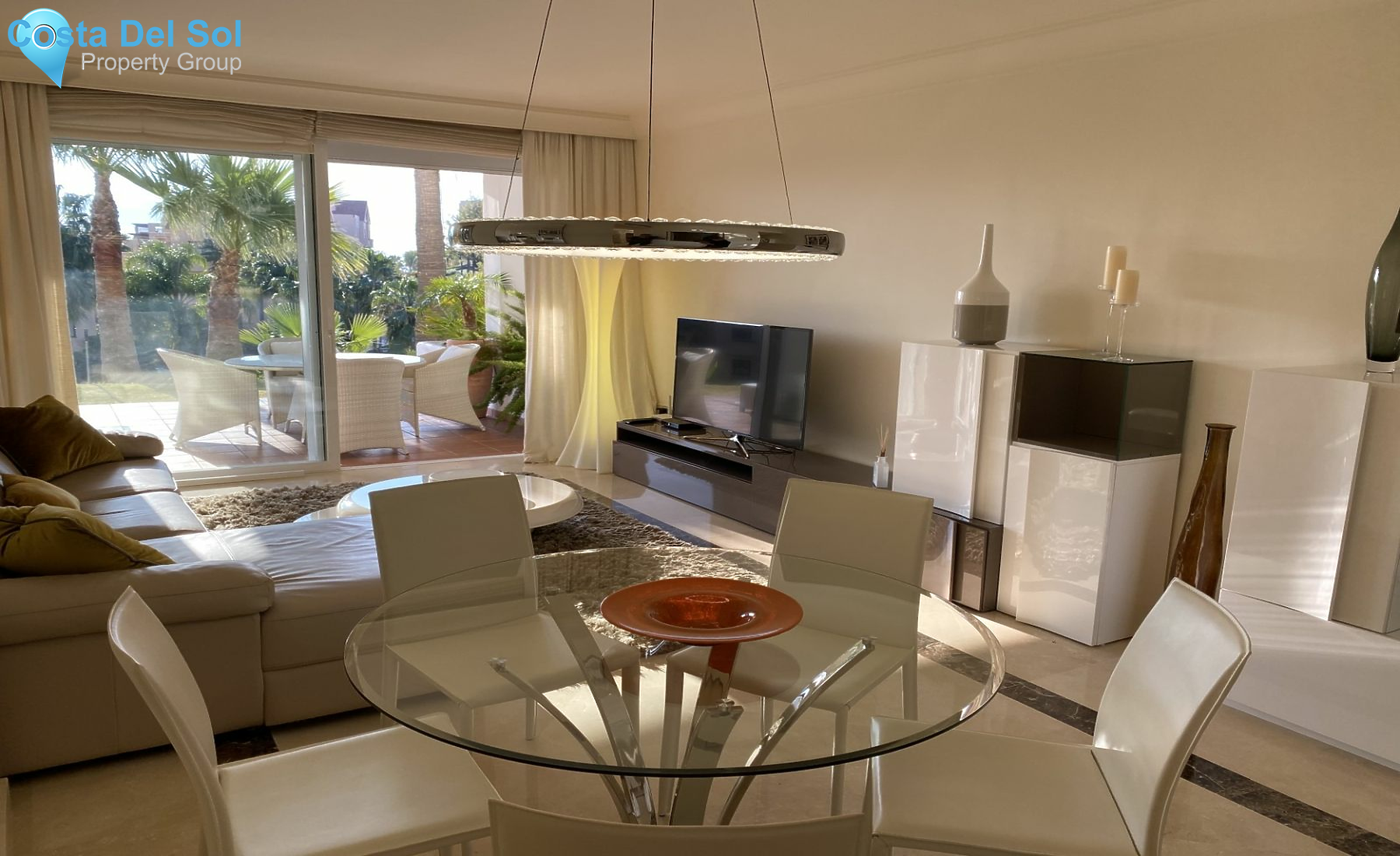Ground Floor Apartment in Benahavís-1426416